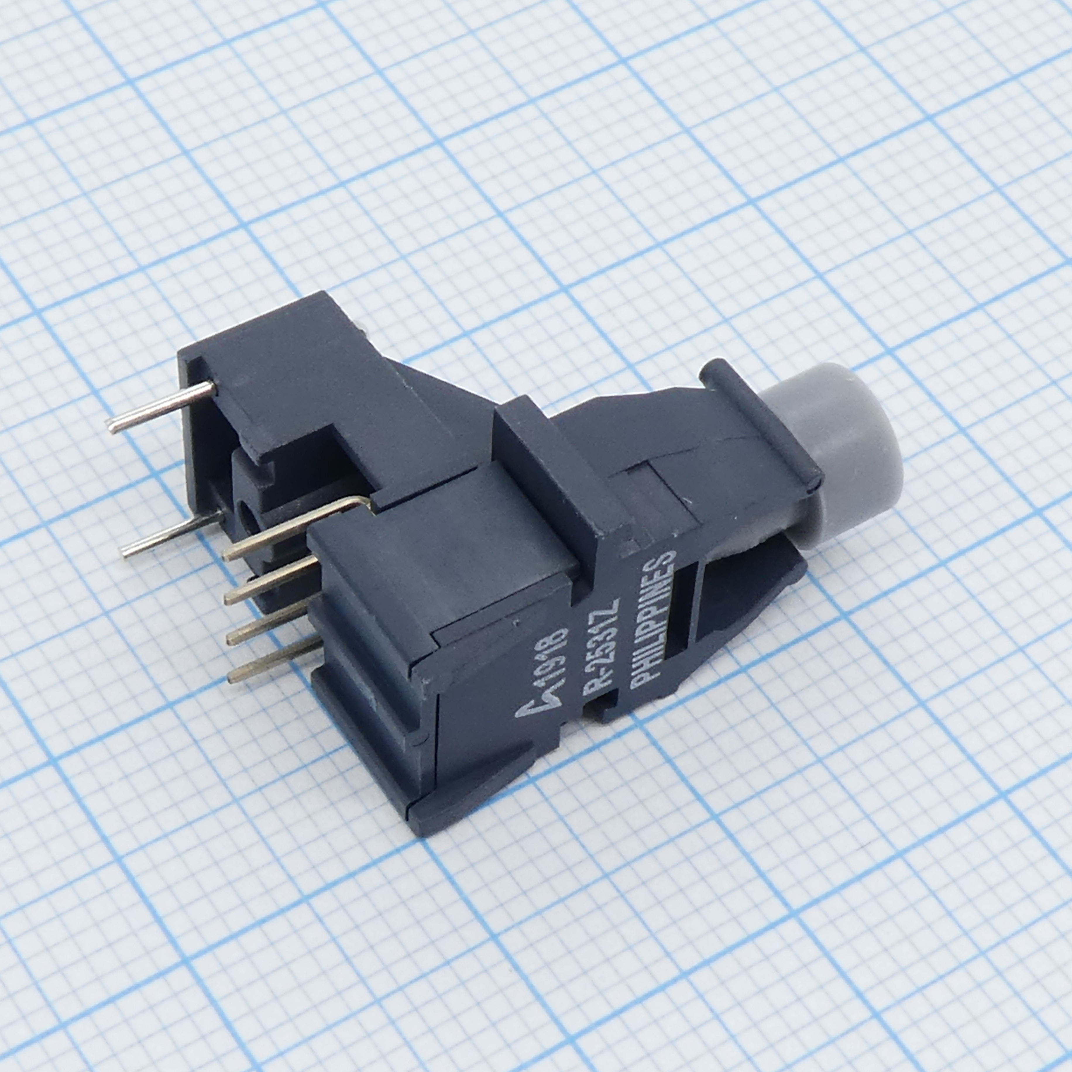 HFBR-2531Z - Оптоволоконный приёмник 5 МБод; 660 Нм; -40...+85С