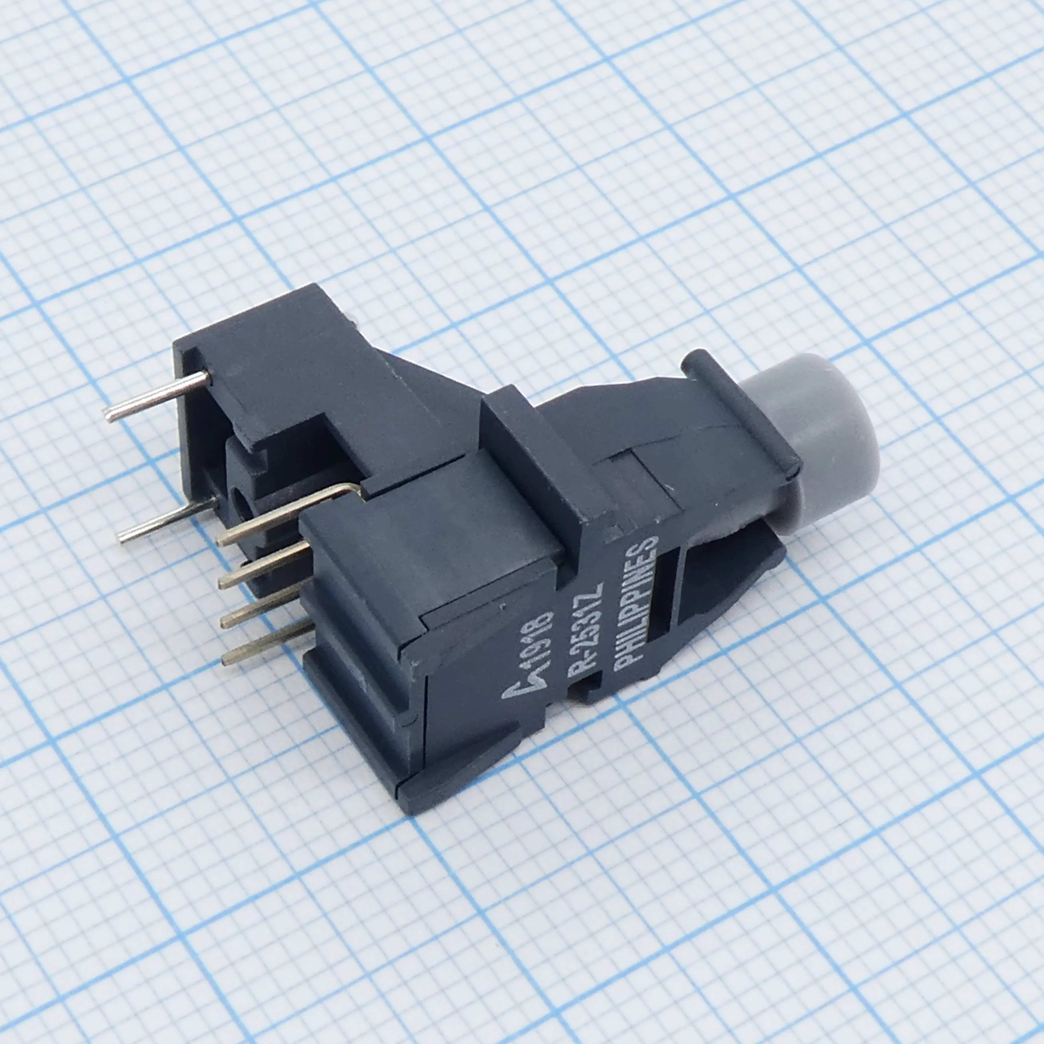 HFBR-2531Z - Оптоволоконный приёмник 5 МБод; 660 Нм; -40...+85С