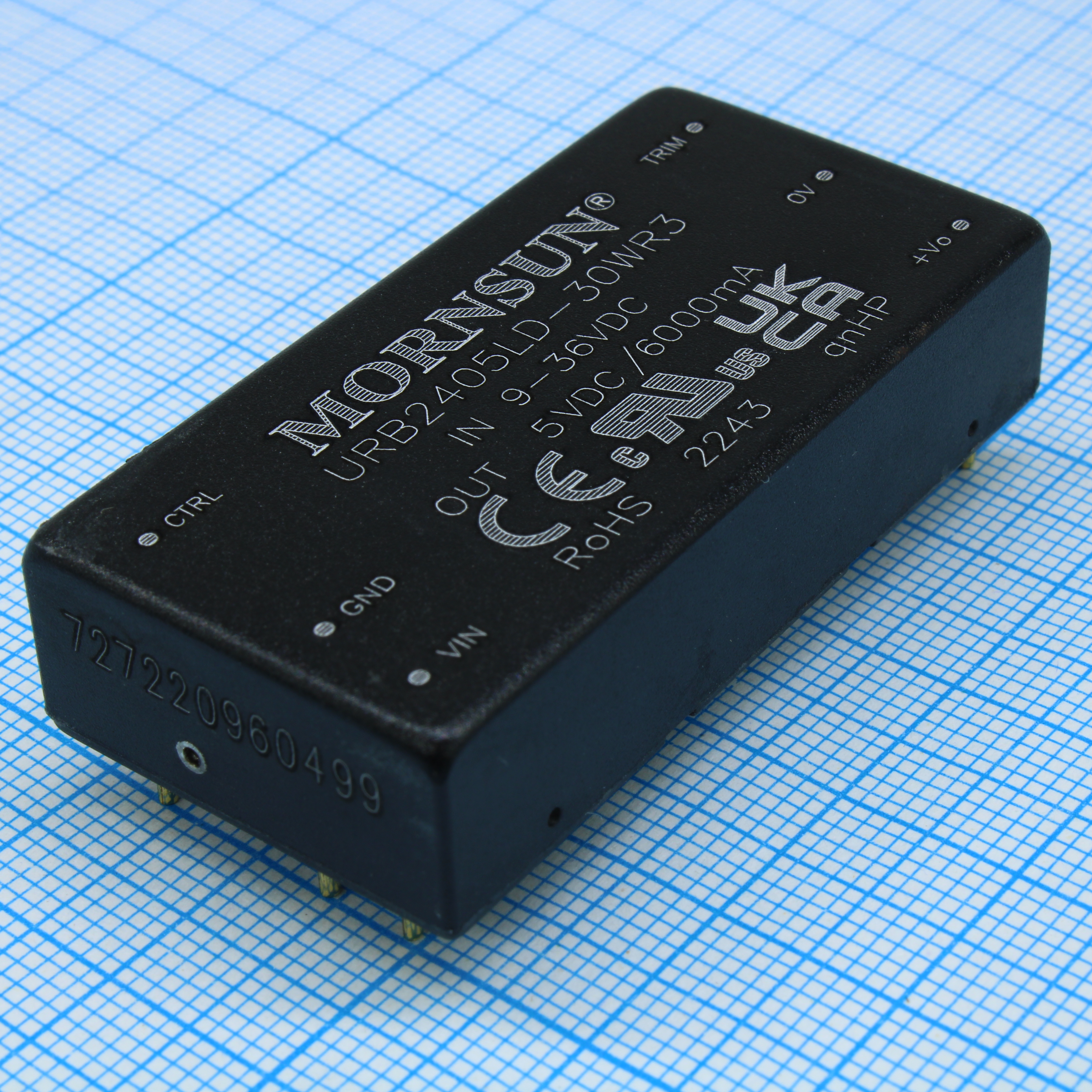 URB2405LD-30WR3 - Преобразователь DC/DC на печатную плату 30Вт вход 9В...36В выход 5В КПД 90% корпус DIP 50.8x25.4x12мм