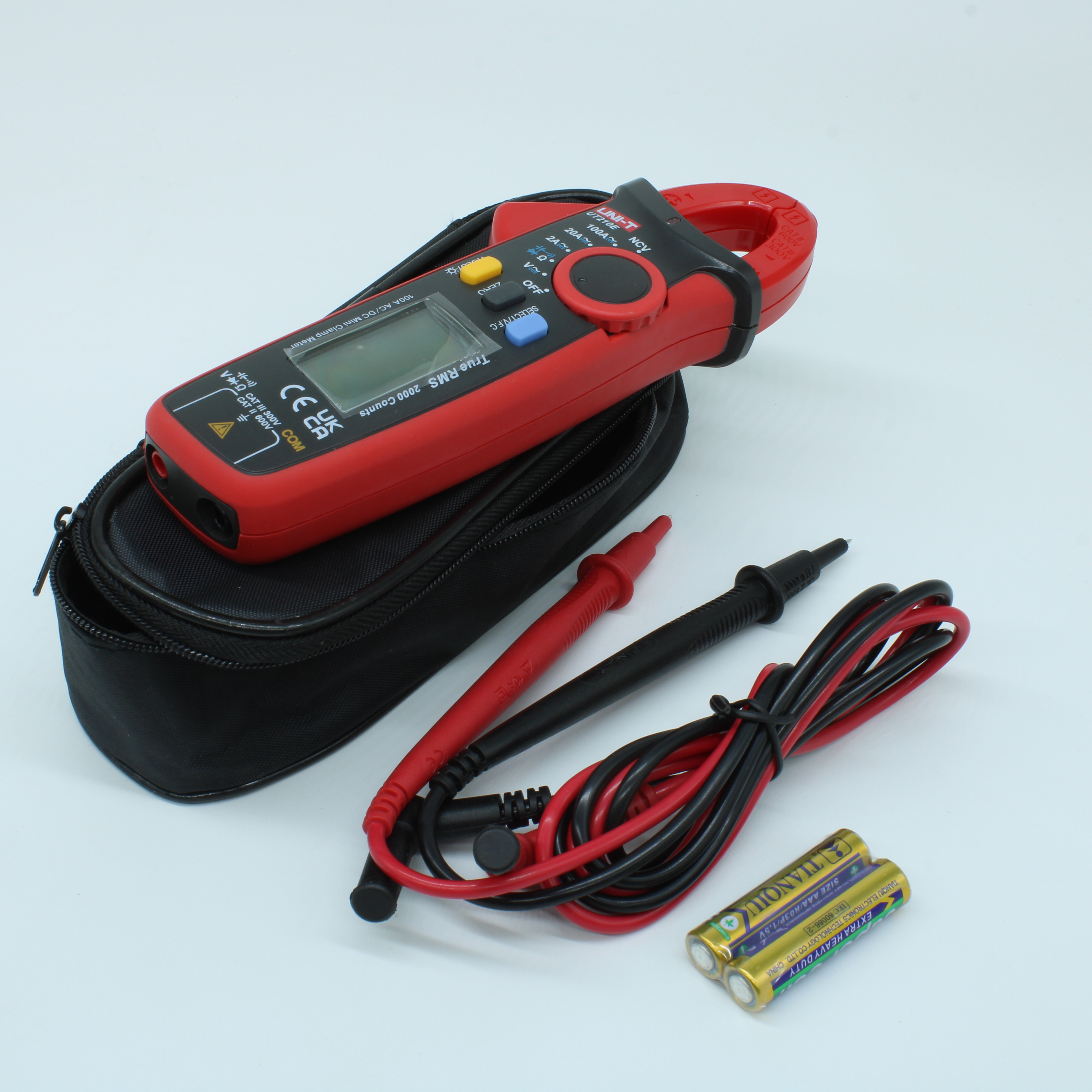 UT210E - Токоизмерительные мини клещи, True RMS, 100А, 600В, 20МОм, NCV, емкость, постоянный ток 100А