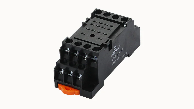 Колодка для реле DPYF14A-E3 - Колодка для реле DRPE-4C, 7A, 300V, фиксация провода: с вилочным наконечником с защитой от прикосновения, пластик, цвет: черный, монтаж на DIN рейку