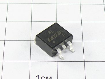 Диод MBRB20100CT
