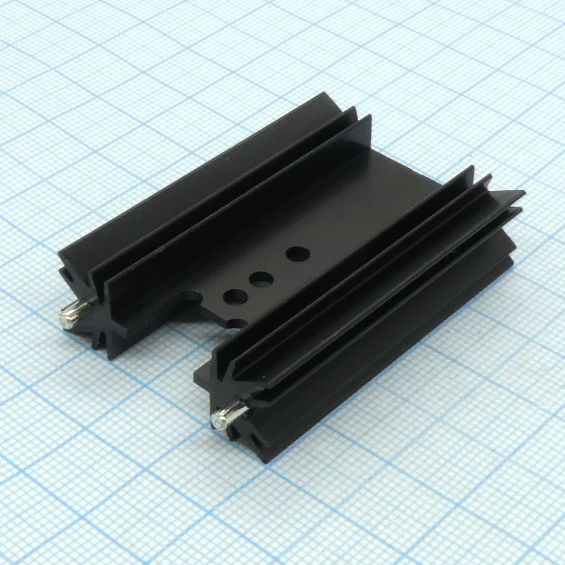 V7477Y - Радиатор для корпусов TO220/SOT32, 12.7x34,9x51мм, 9К/Вт