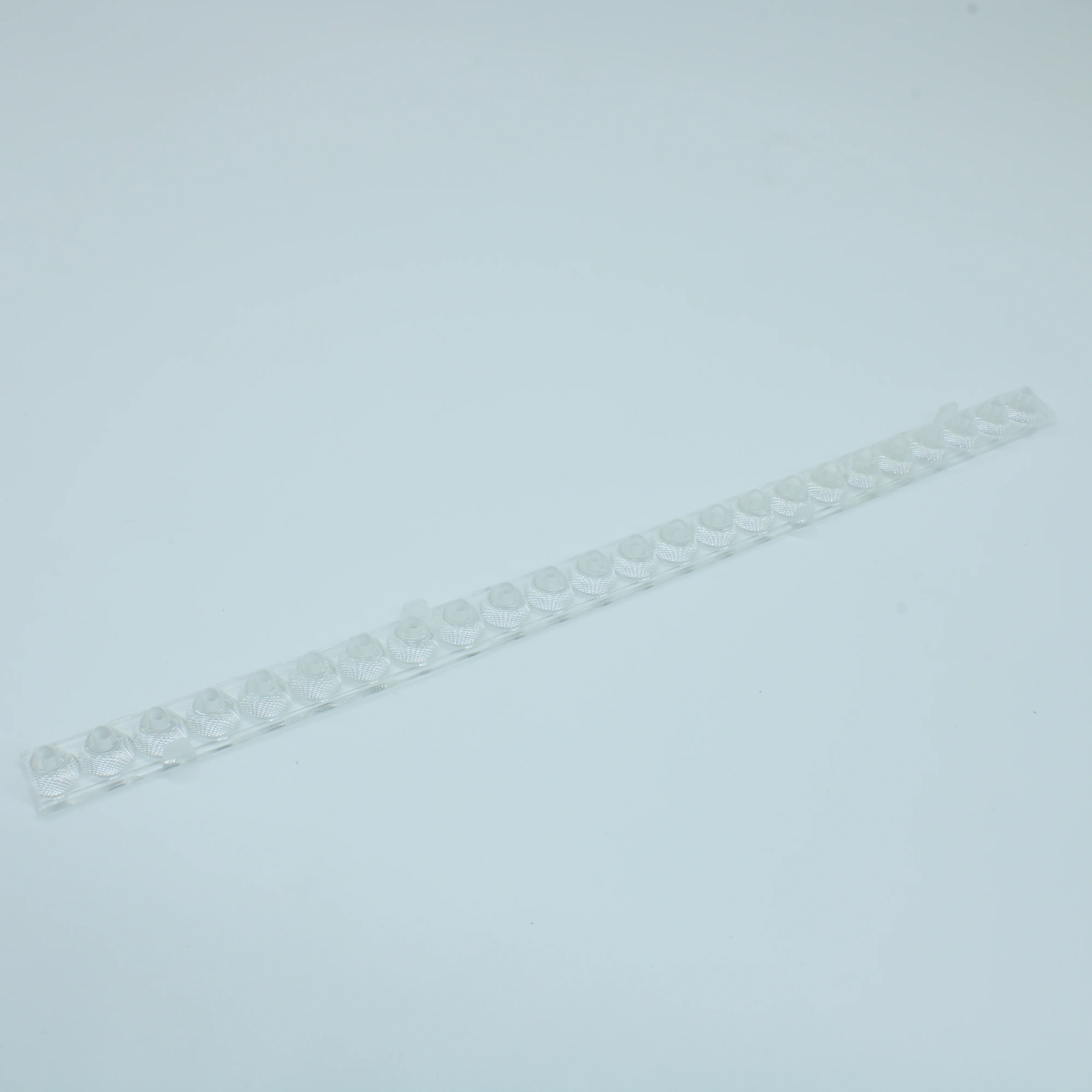 ASL280D15H24LED30G - Линейная линза для светодиодов 2835/3030, эфф=93%, ~30°, 280x15,5mm H:11,75mm, PMMA