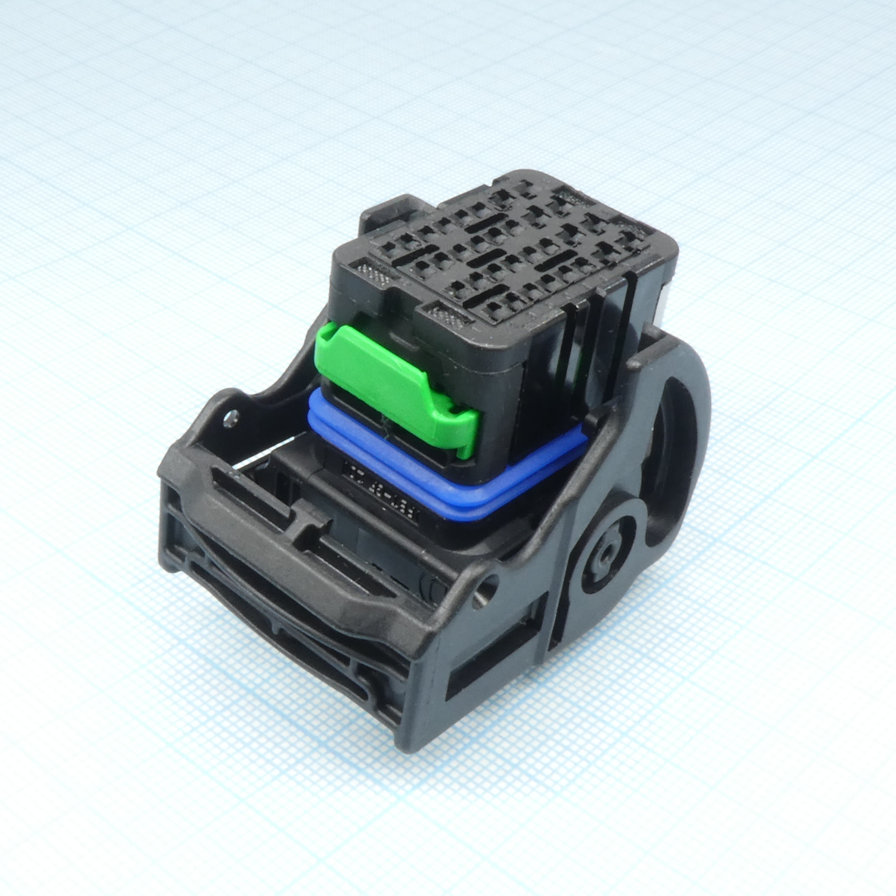 643191211 - Кожух разъема 32 места левый вывод проводов синий