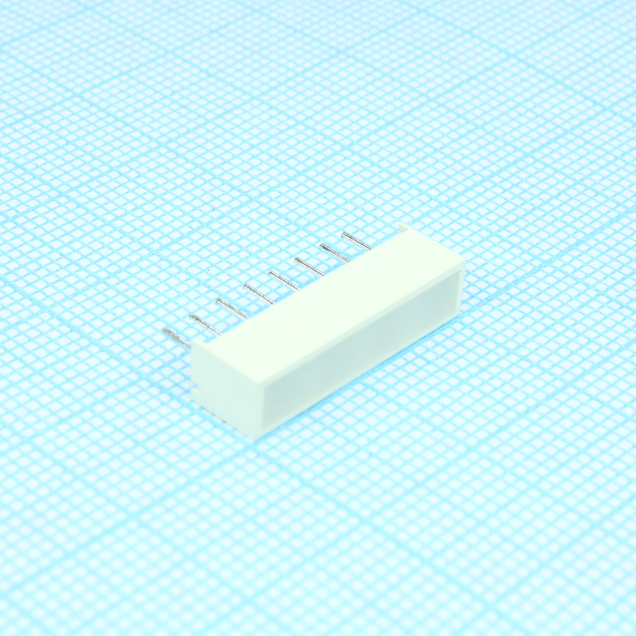 KB-2450SYKW - Светодиодный модуль 1хLEDх19,05х3,81мм/желтый/590нм/55-140мкд/белый матовый