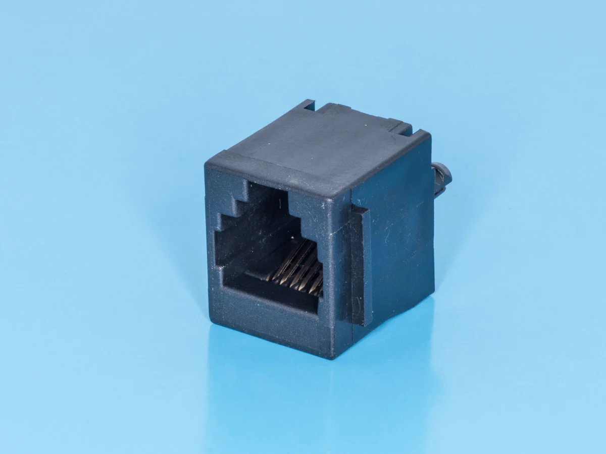 TJ3-6P6C - Разъем на плату 6P6C, тип 3