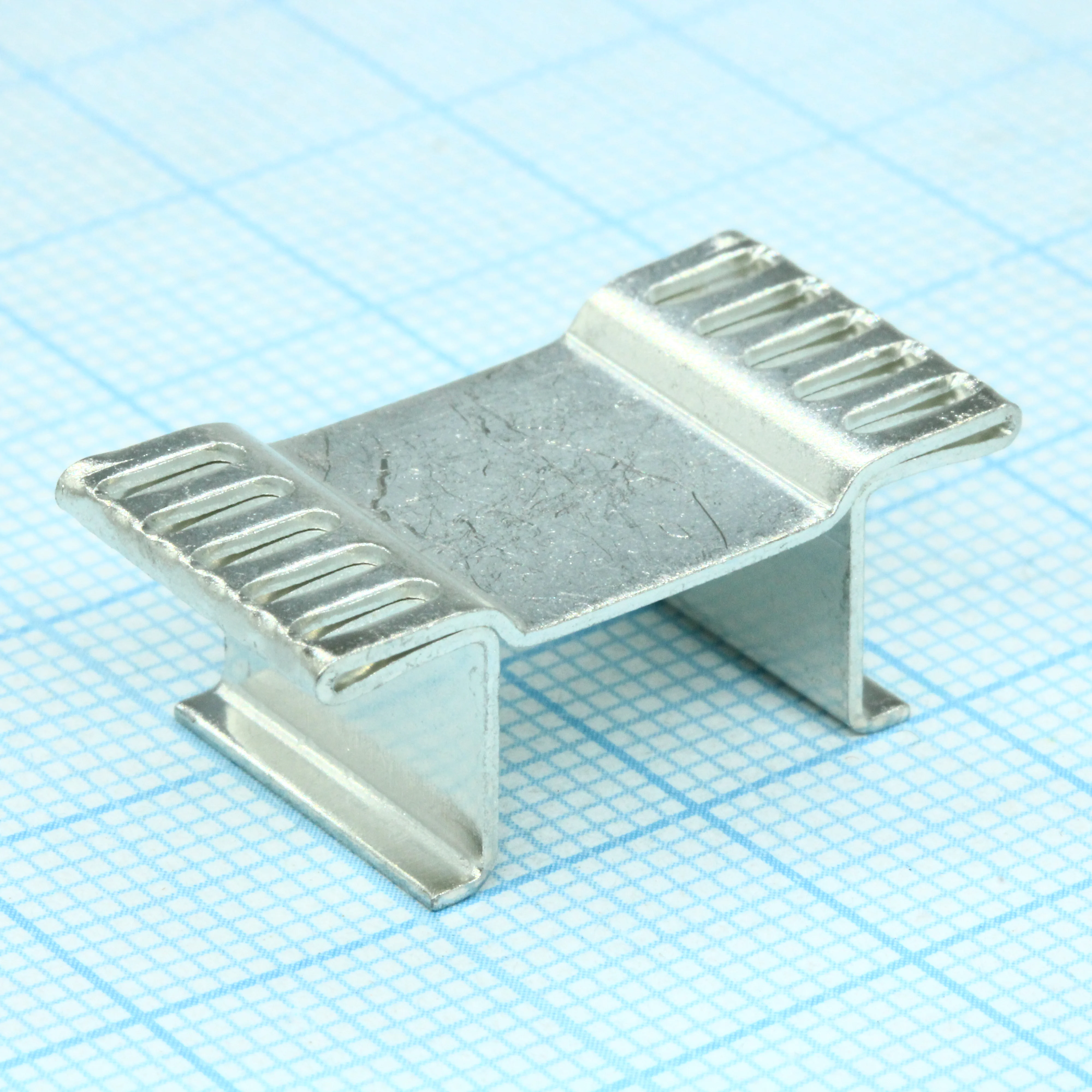 FK 244 13 D2 PAK - Радиатор пассивный для корпусов TO-252/TO-263/TO-268/SO-8/SO-14/SO-16/SO-10/SOT-223