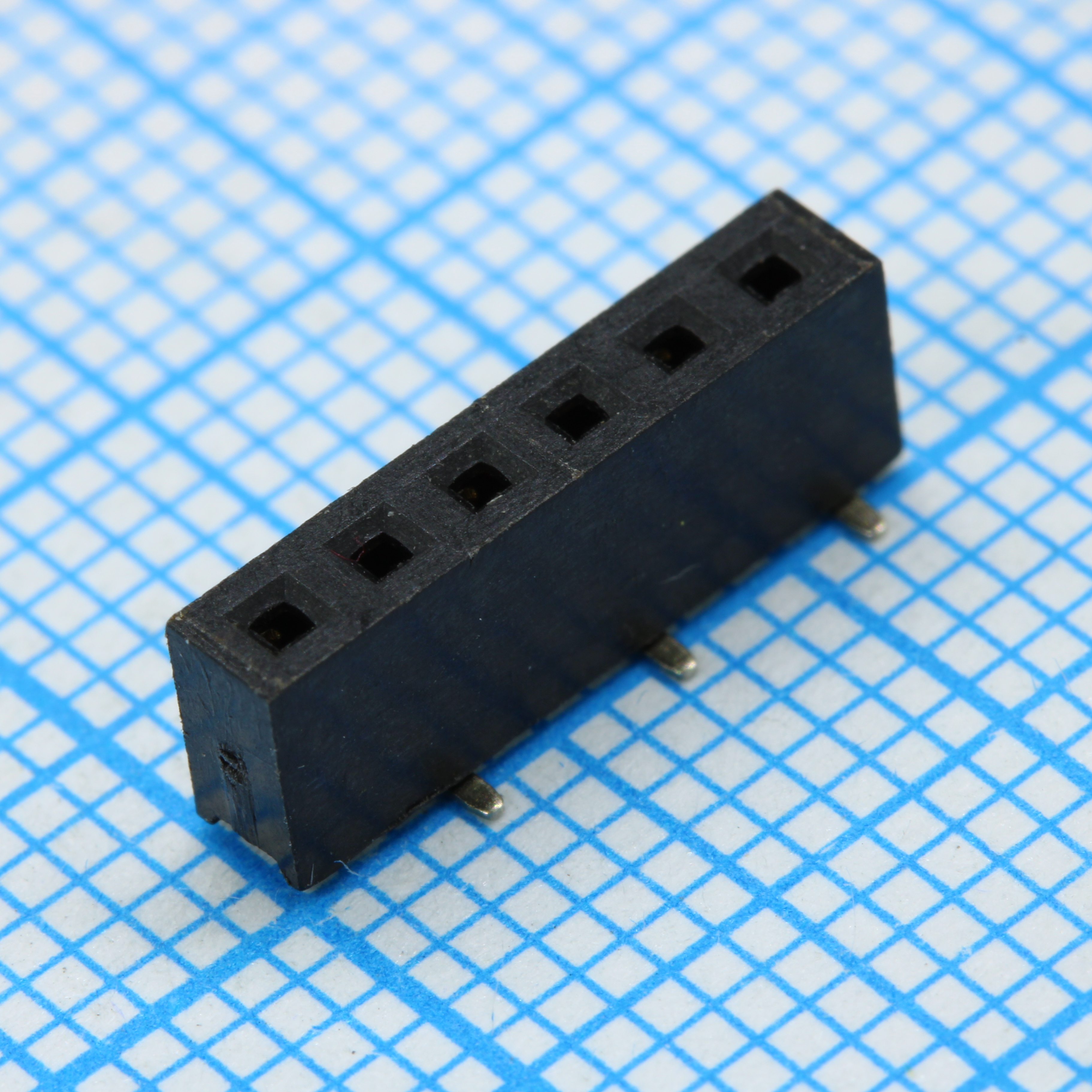 DS1026-03-1X68B1XBX - Розетка на плату 1ряд шаг2,0мм SMT вертикальная