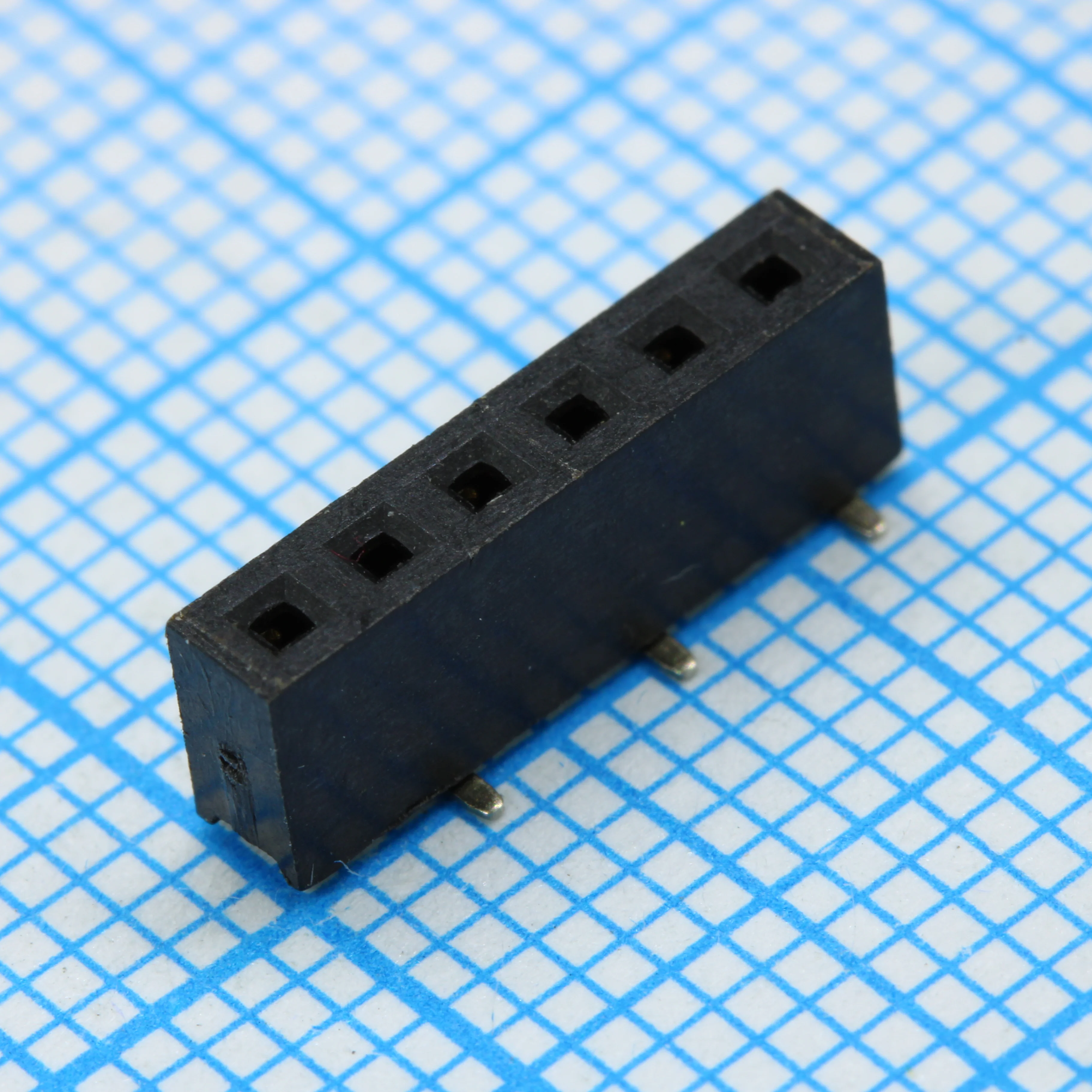 DS1026-03-1X68B1XBX - Розетка на плату 1ряд шаг2,0мм SMT вертикальная