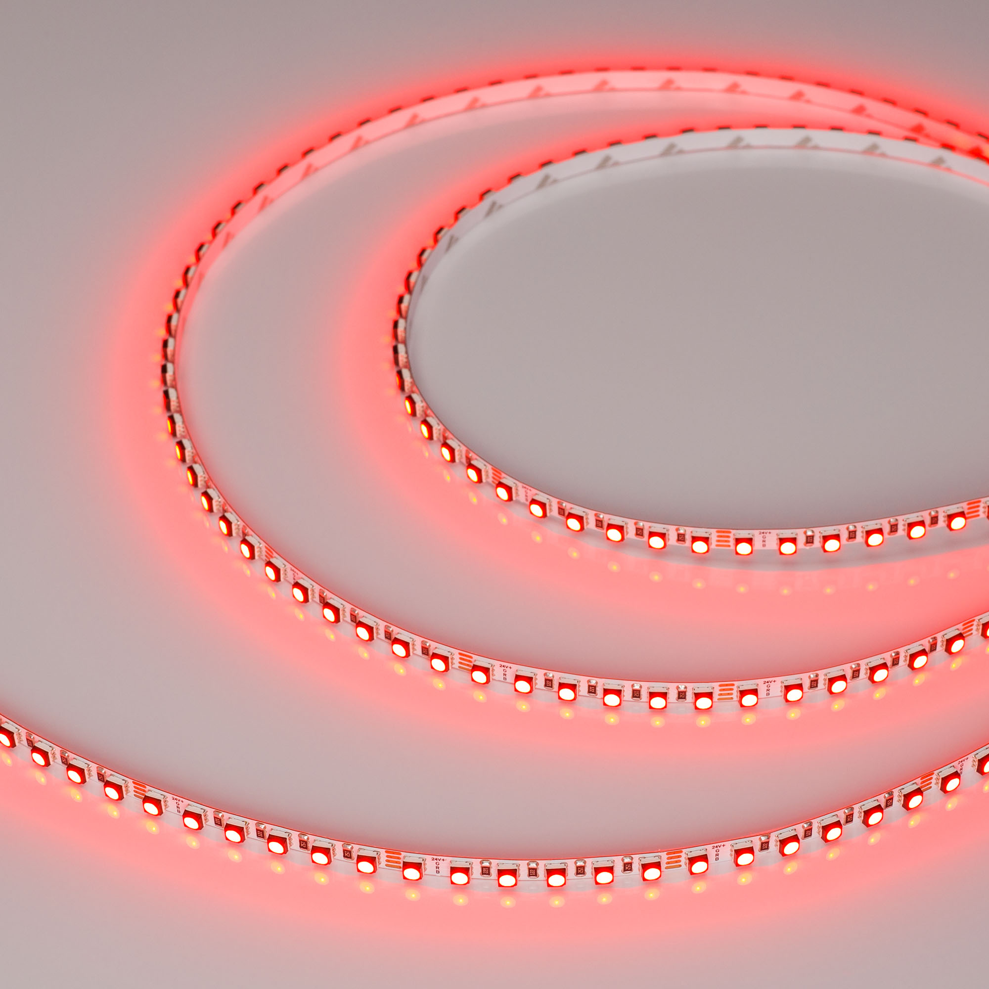 Лента MINI-F120-5mm 24V RGB (8 W/m, IP20, 3535, 5m) 025707(2) - Светодиодная гибкая лента MINI-F120, открытая IP20. Светодиоды 3535, 120 шт/м (600 шт на 5 м), белая плата 5 мм, скотч 3M. Цвет RGB, угол 120°. Питание 24V, мощность 8 Вт/м (40 Вт на 5 м). Ра