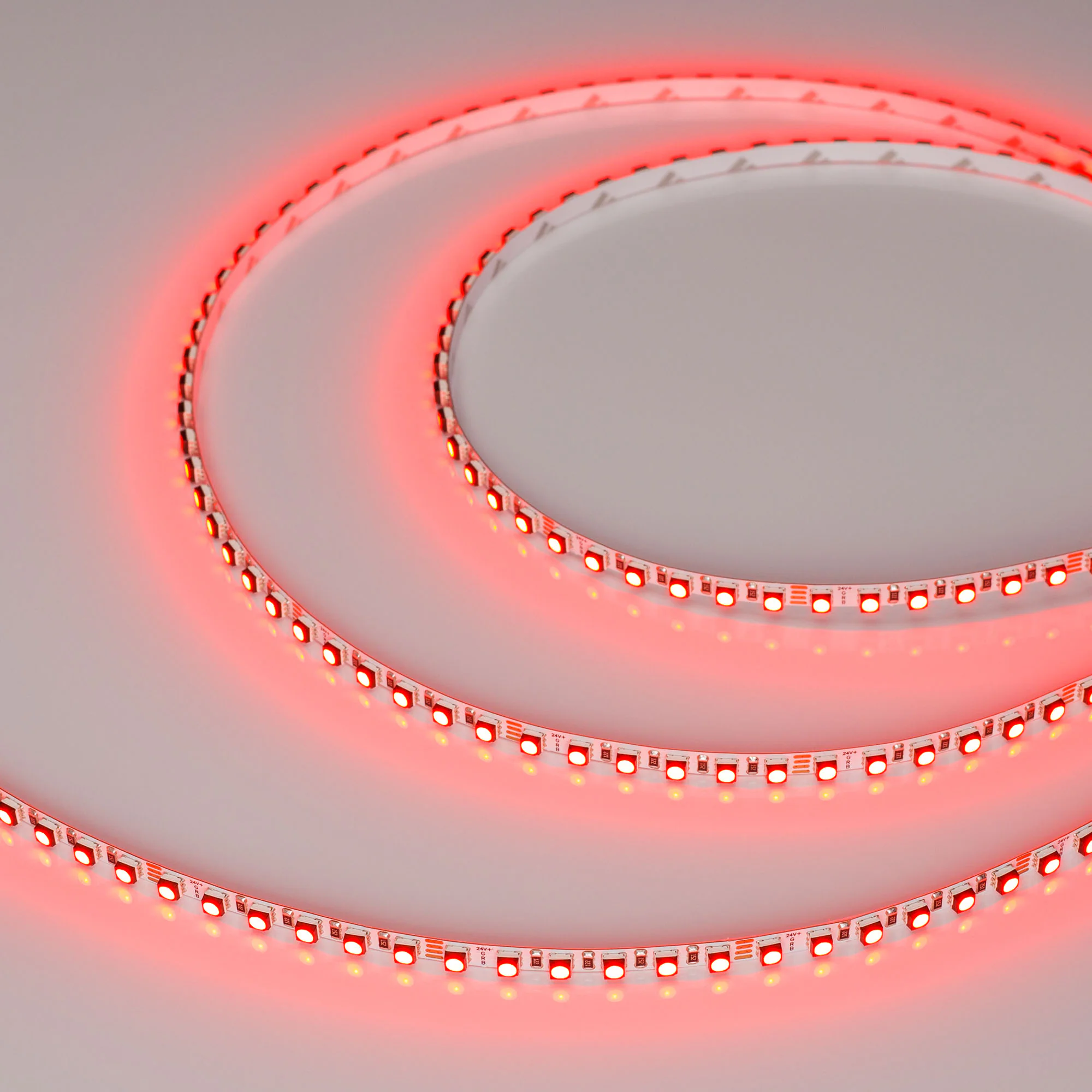 Лента MINI-F120-5mm 24V RGB (8 W/m, IP20, 3535, 5m) 025707(2) - Светодиодная гибкая лента MINI-F120, открытая IP20. Светодиоды 3535, 120 шт/м (600 шт на 5 м), белая плата 5 мм, скотч 3M. Цвет RGB, угол 120°. Питание 24V, мощность 8 Вт/м (40 Вт на 5 м). Ра