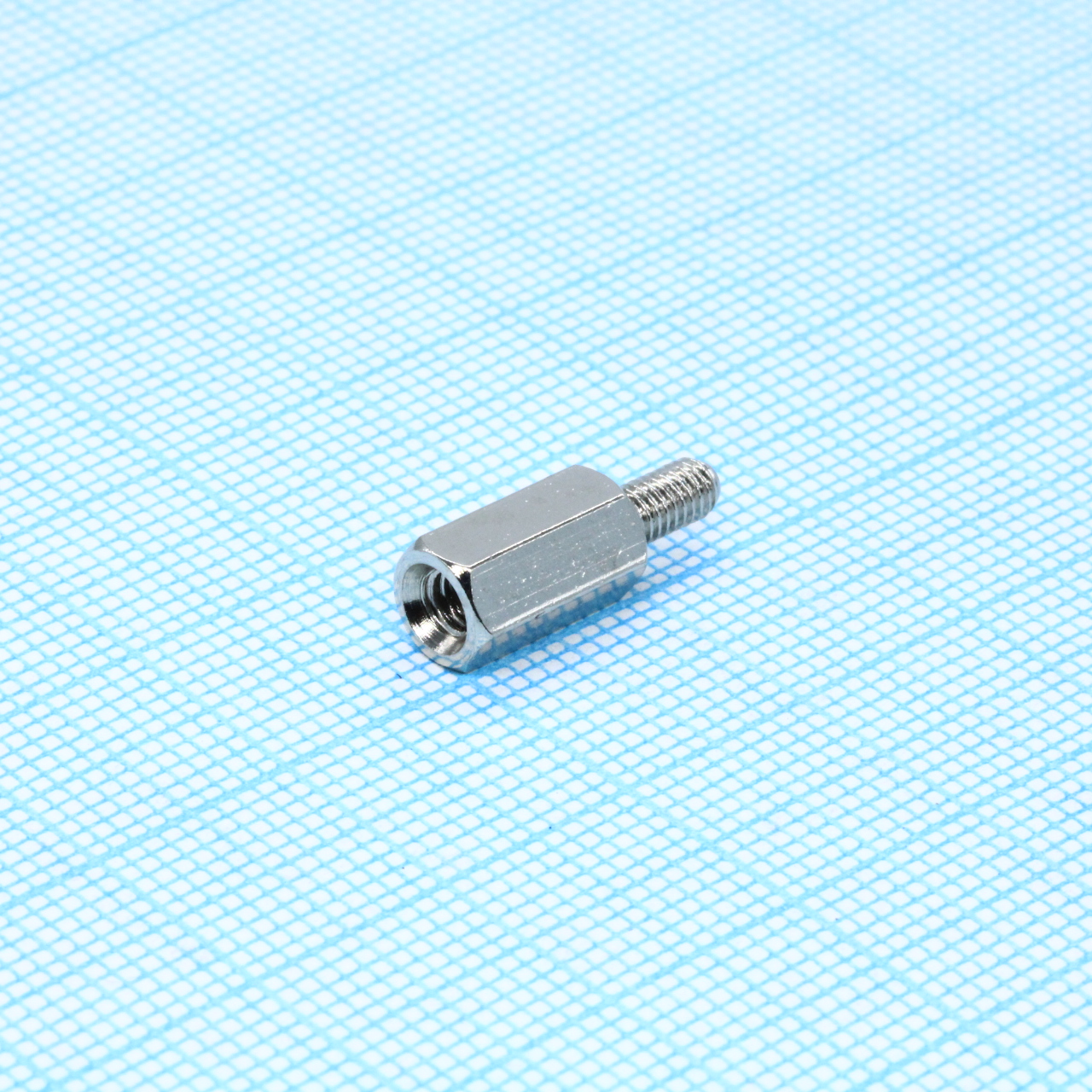 H-L1000-1600-5-03-1N1W - Стойка латунная никелированная для печатной платы, шестигранная, М3, 10мм, отверстие-винт