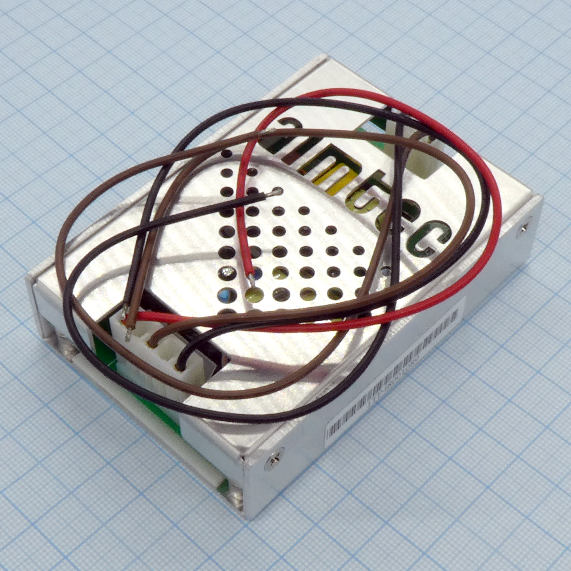 AMEC15-5DMAZ - AC/DC, 15Вт, вход 90…264В, выход ±5В/±1.5А, изоляция 4000В AC, КПД 79%,максимальная емкостная нагрузка не более ±1000мкФ, 92x65x24мм, -40…80°C, металл