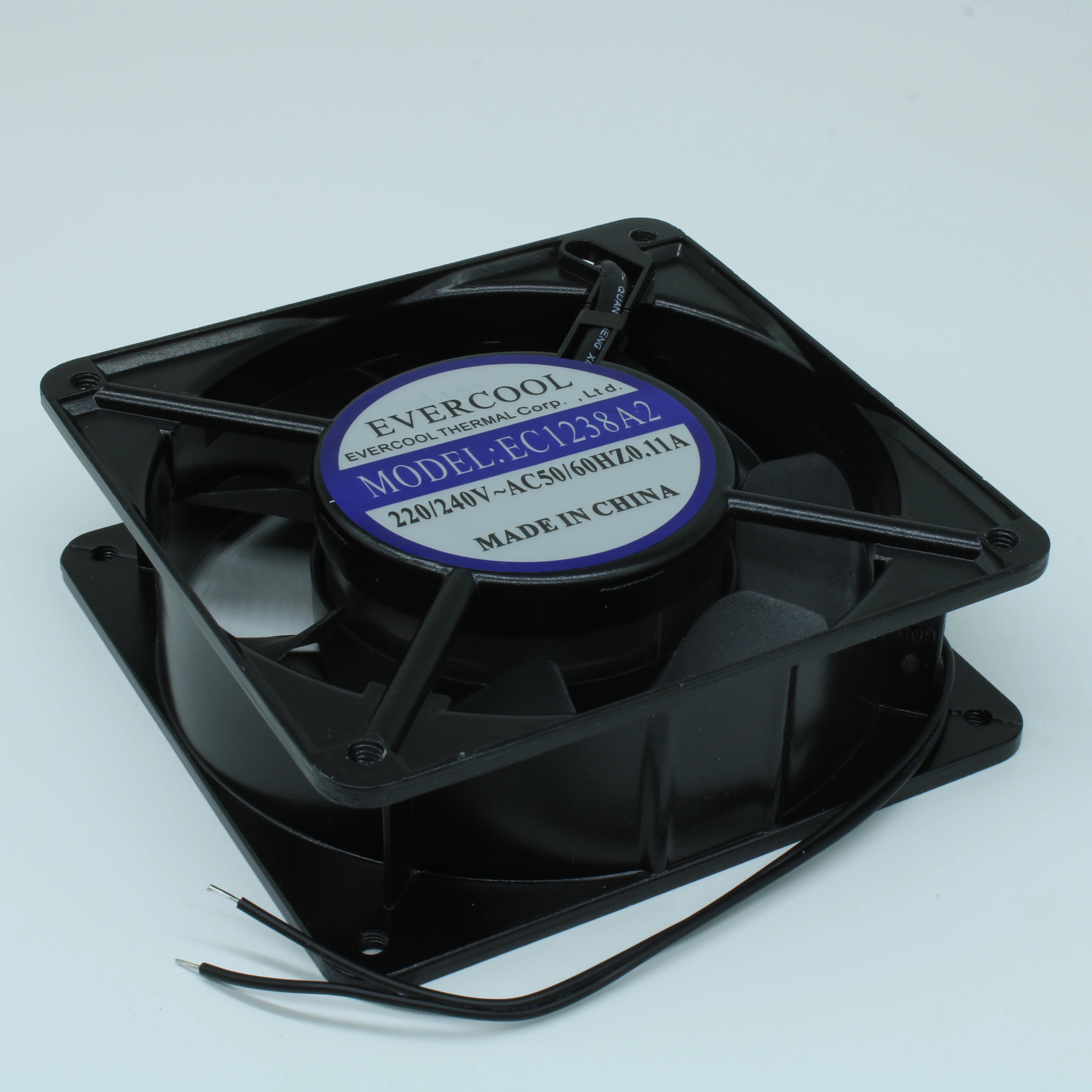 EC12038A2HSL-7 - Вентилятор 220В AC, 16W, 2500об/мин., 120x120х38мм, 162.24м3/час, 40дБ, подшипник скольжения, тип вывода - провод