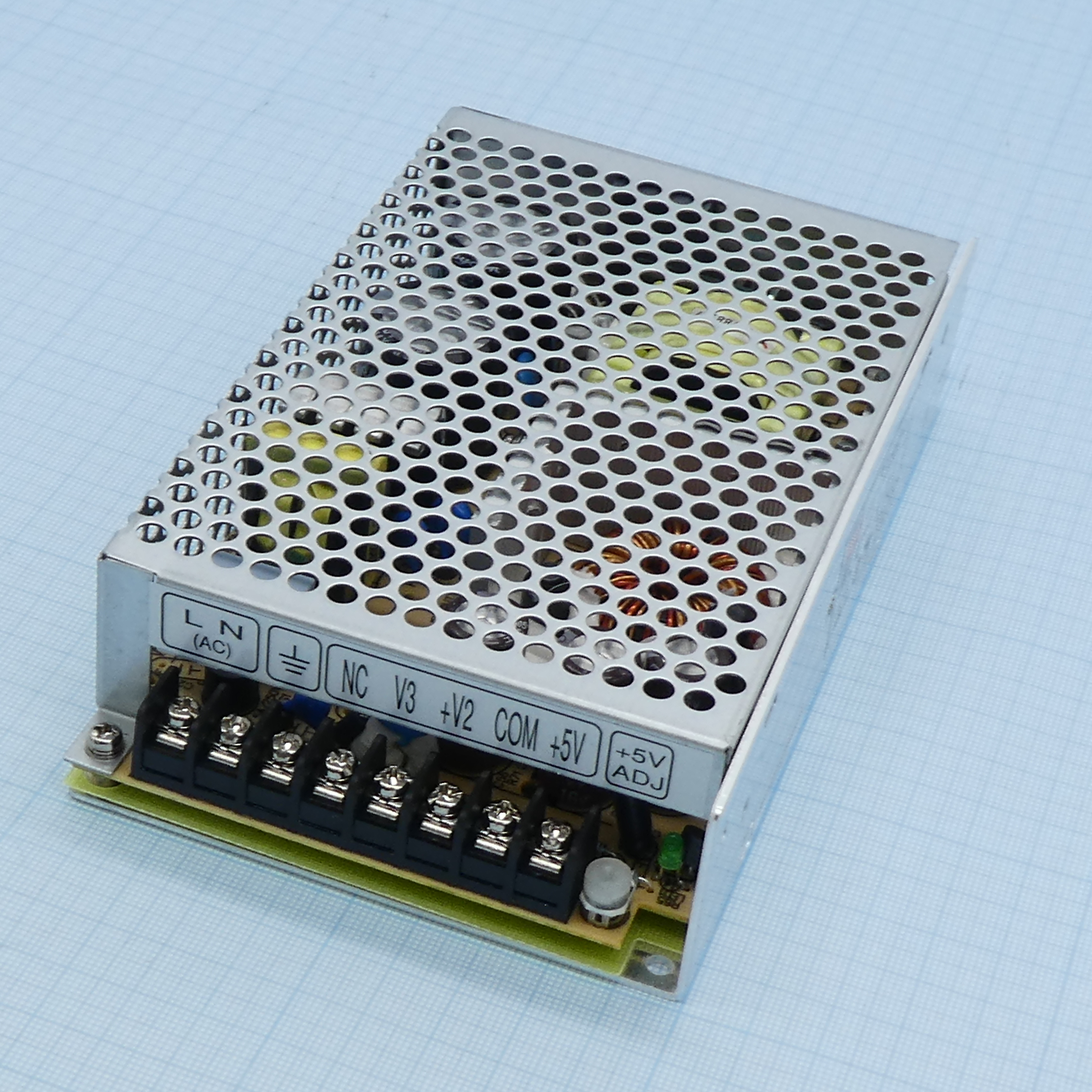 RT-85C - AC-DC, 87.5W, output 5V/7A, +15V/3A, -15V/0.5А, input 88...264В АС, 47...63Гц/ 125...373 В DC,  -20...+70, in a casing