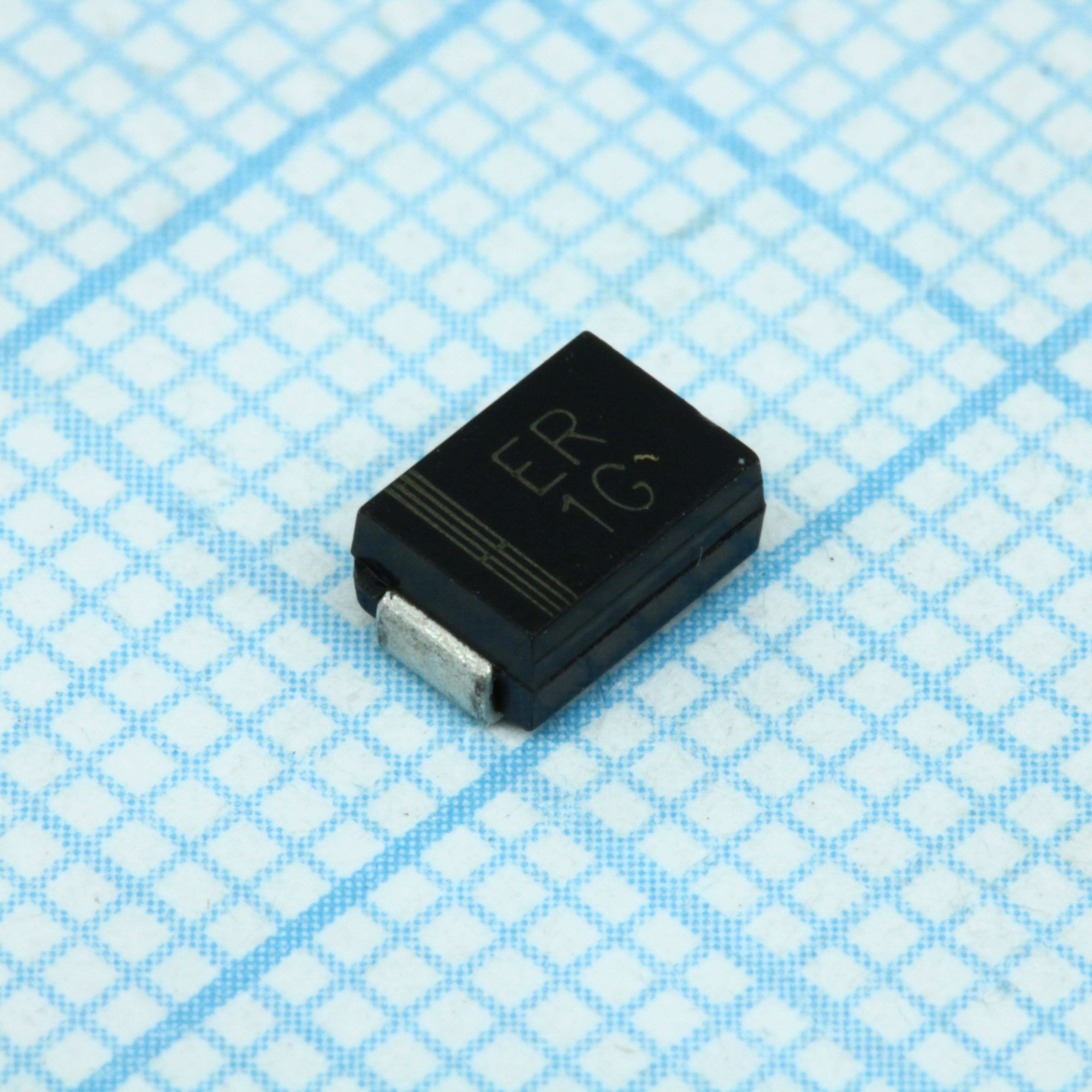 ER1G - Диод импульсный 400В 1A