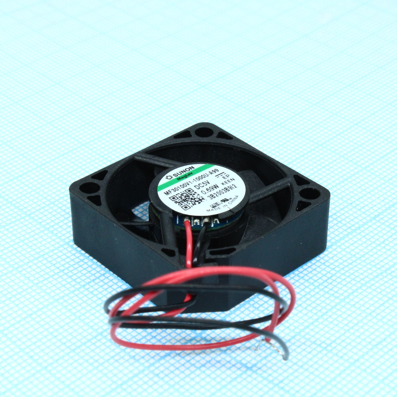 MF30100V1-1000U-A99 - Вентилятор 5В 30x10 V 11000об/мин 9,3м3/час, 23дБ