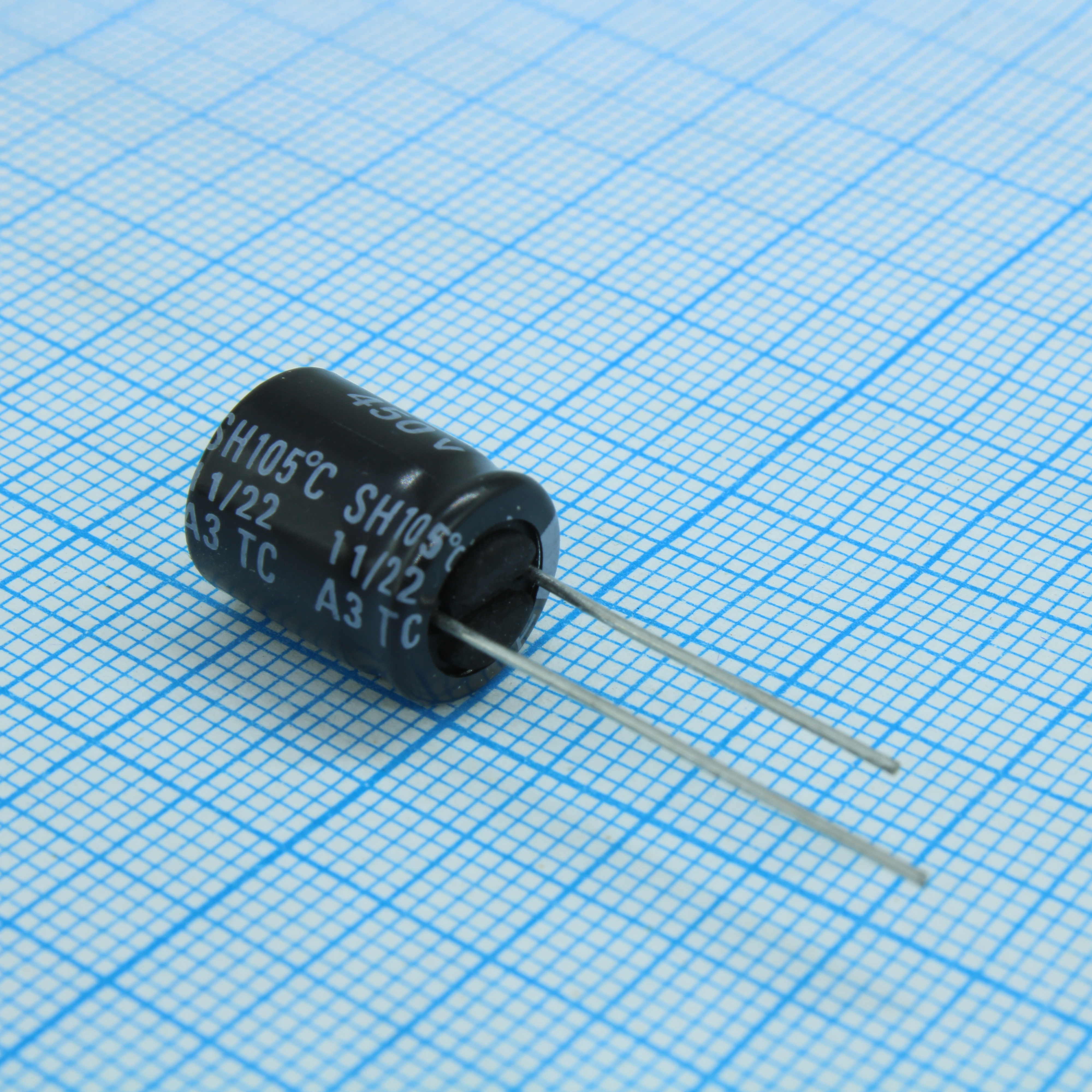 KSY477M016S1G5H1CK - Конденсатор алюминиевый электролитический 470мкФ 16В ±20% (10х12.5мм) радиальный 5мм 0.08Ом 865мА 4000часов 105°C россыпь