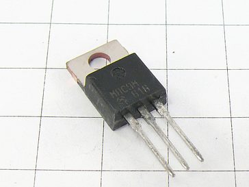 Тиристор MAC9M