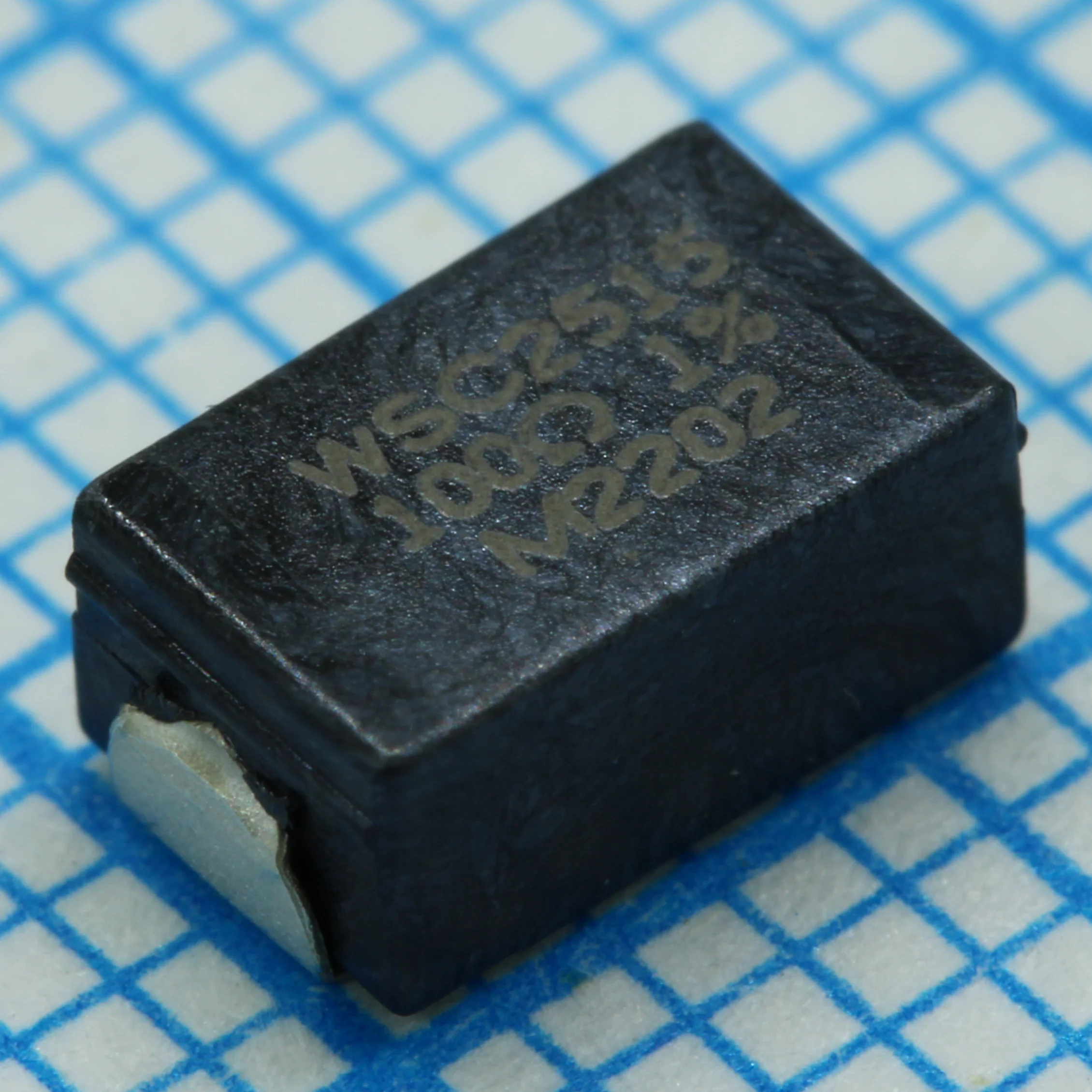 WSC2515100R0FEA - ЧИП-резистор проволочный 2515 100Ом ±1% 1Вт ±20ppm/°C автомобильного применения лента на катушке