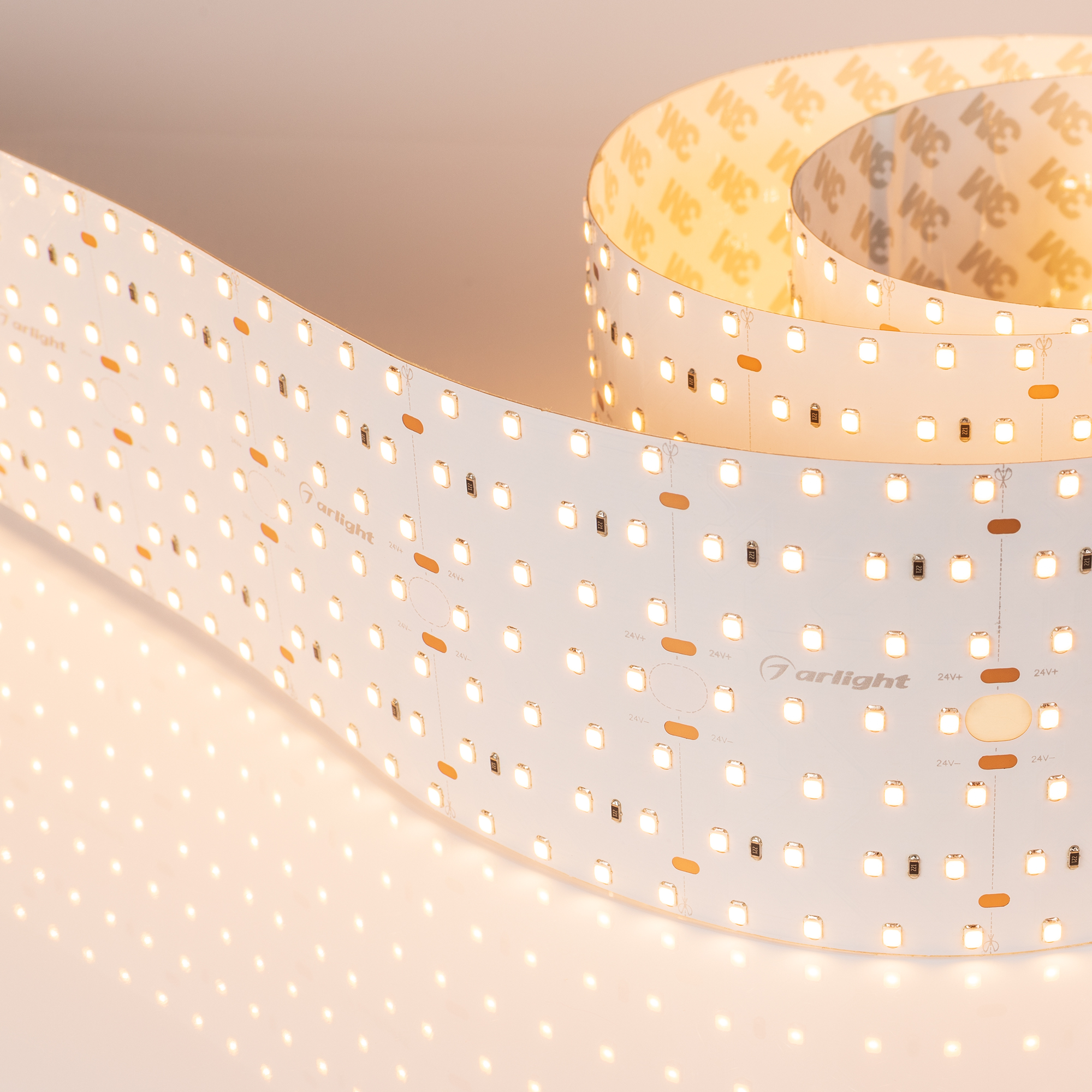 Лента S2-2500 24V Warm 3000K 85mm (2835, 560 LED/m, LUX) 021211 - 85мм. Гибкая лента LUX для профиля S2, светодиоды smd 2835, 560 шт/м (1400шт на 2.5м), белая плата 85 мм с монтажными отверстиями, скотч 3М. Цвет ТЁПЛЫЙ 2900-3100K. Питание 24V, мощность 40