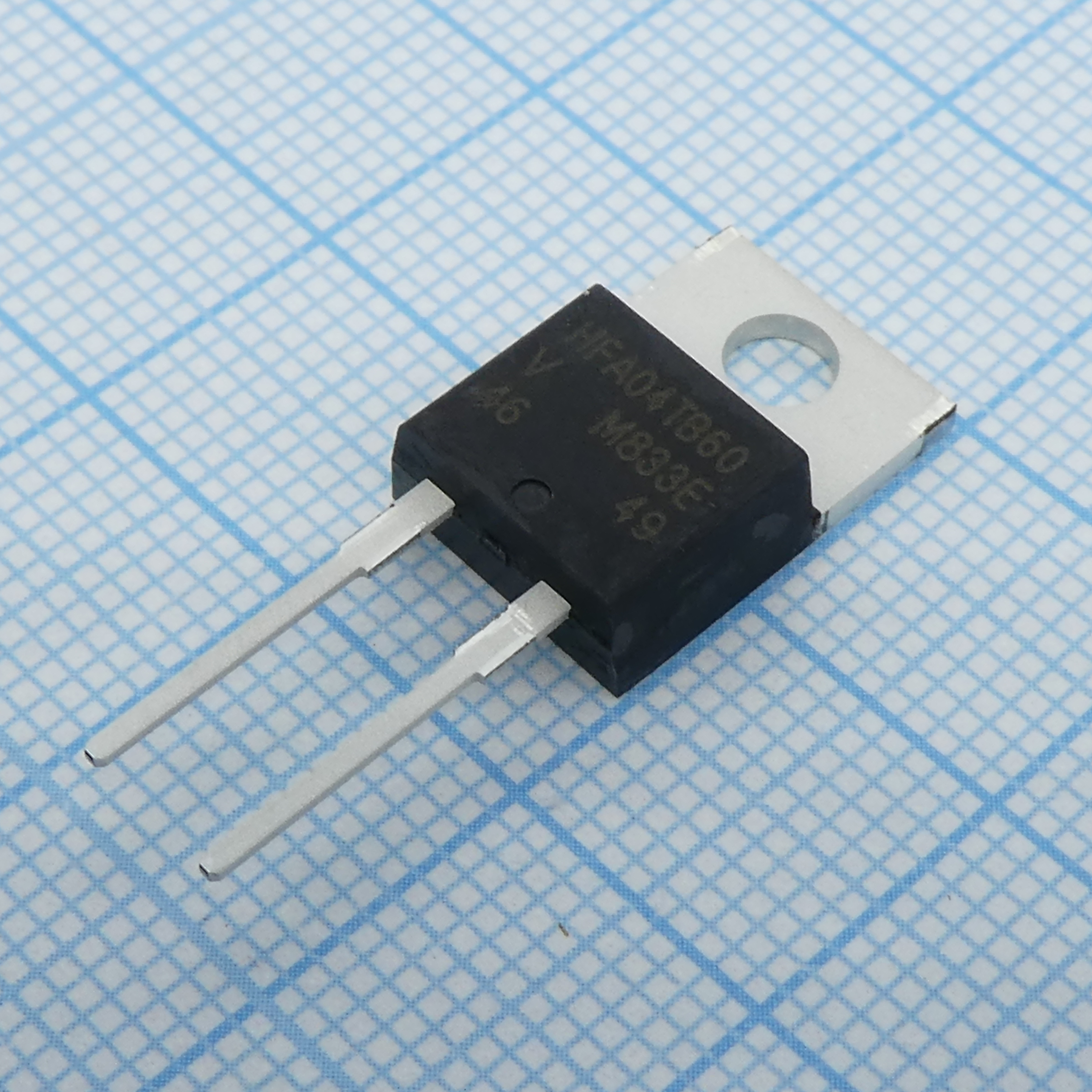 VS-HFA04TB60-M3 - Диод 600В 4А