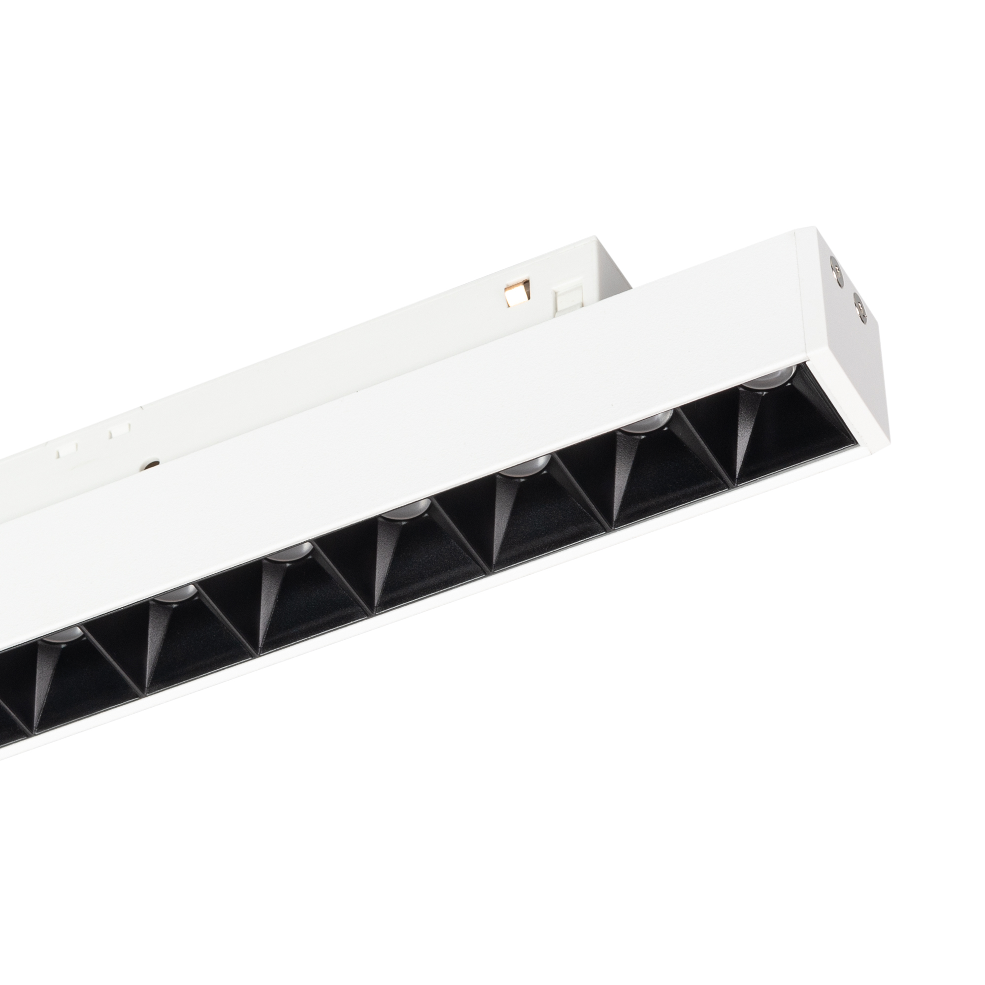 Светильник MAG-ORIENT-LASER-L465-16W Day4000 (WH, 24 deg, 48V) 035848 - Светильник для магнитных треков MAG-ORIENT шириной 26 мм. Мощность 16 Вт, св. поток 930 лм, 58 лм/Вт, дневной 4000 K, CRI>90, угол 24°, напряжение питания 48 В. Белый прямоугольный ко