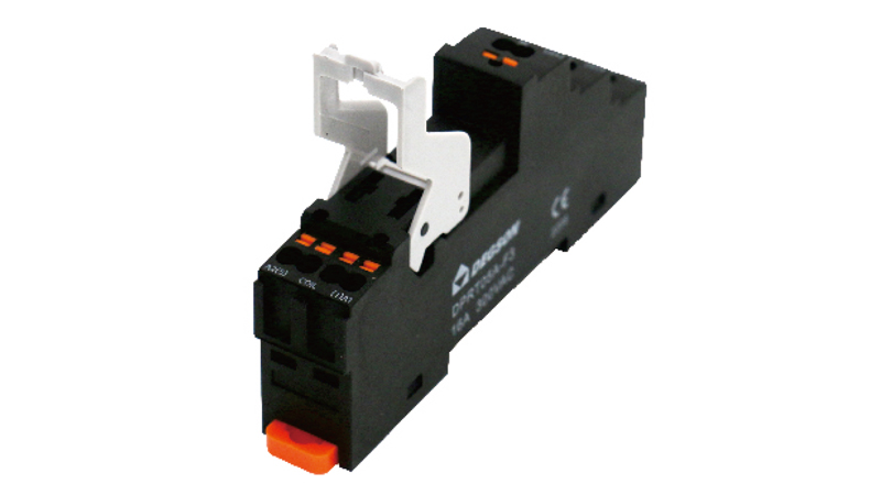 Колодка для реле DPRT05A-F3 - Колодка для реле DRPT-1C, 16A, 300V, фиксация провода: Push-in, с защитой от прикосновения, с разъемом для модуля DMD, пластик, цвет: черный, монтаж на DIN рейку
