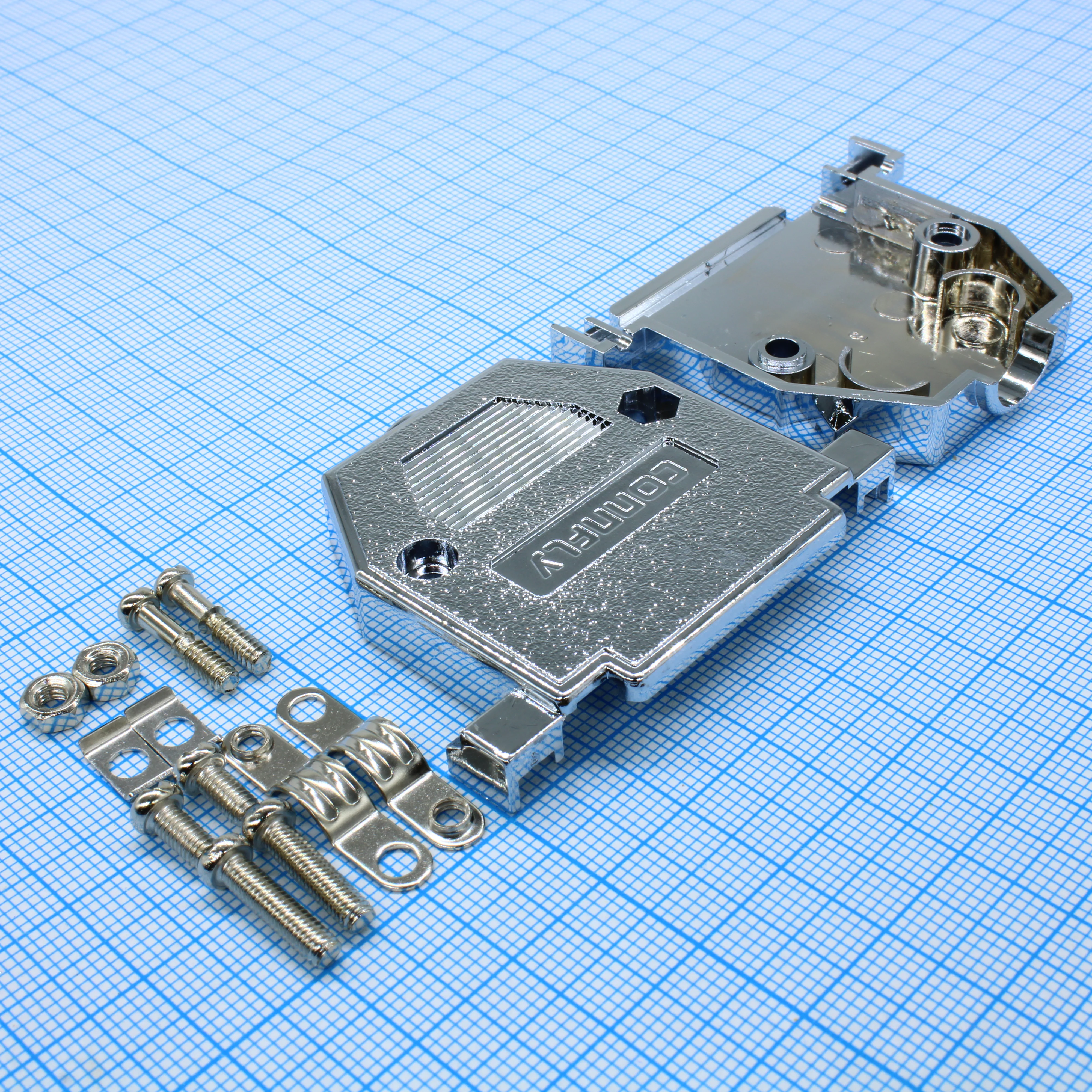 DS1046-25C1S1 - Кожух для разъема D-Sub 25pin, металлизированный