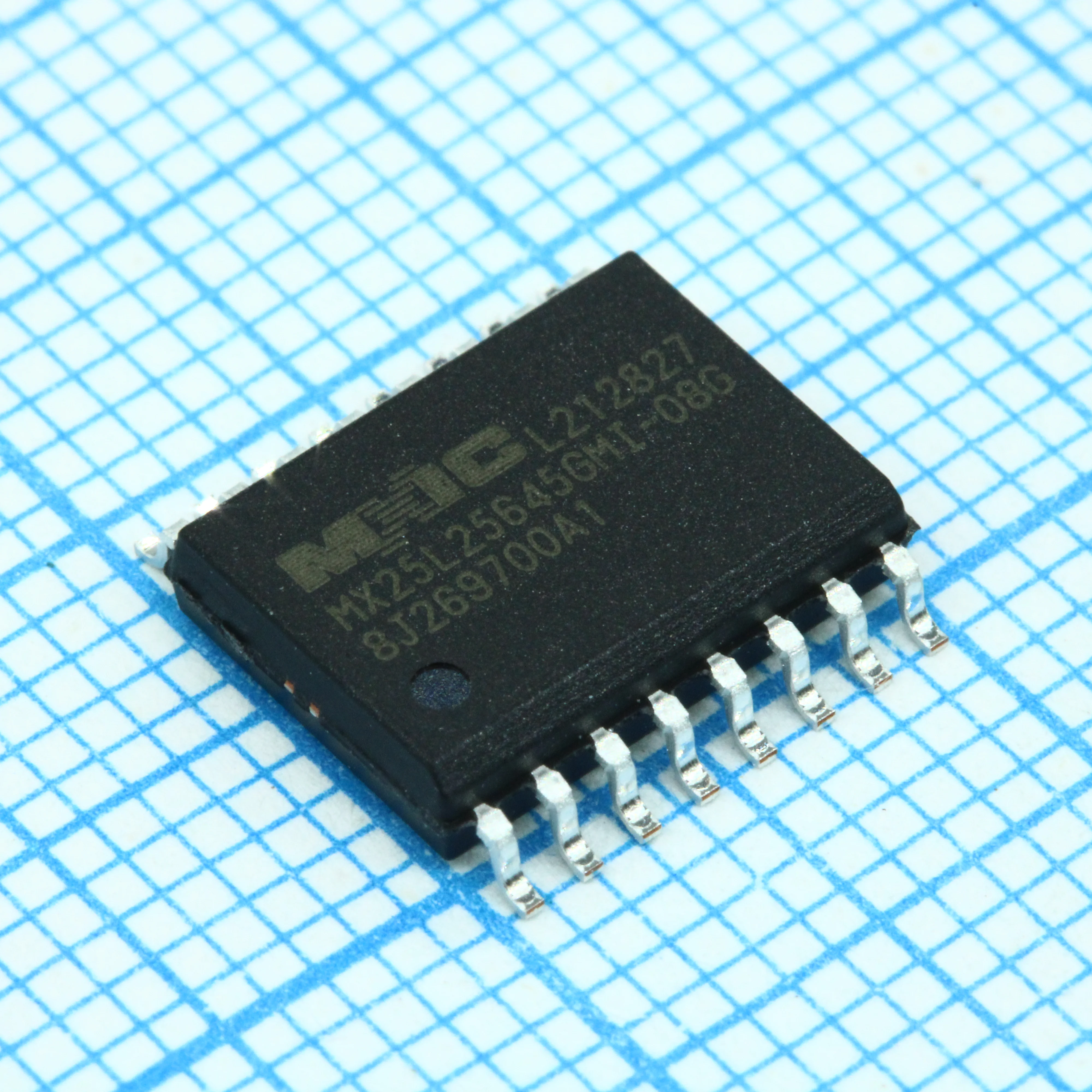 MX25L25645GMI-08G - Флэш-память 256M-бит 133МГц  питание 3В SOP16