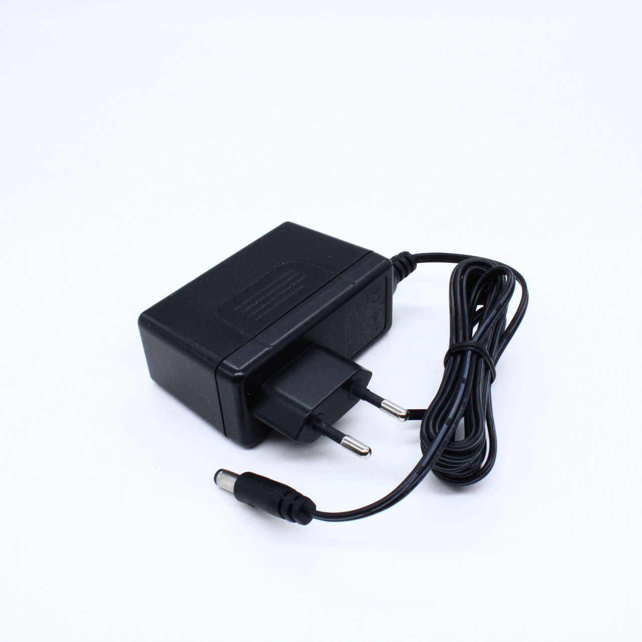 SGA25E24-P1J - AC-DC, сетевой адаптер, 25Вт, вход 90...264B AC 47...63 Гц, выход 24B/1.04A, изоляция 3000В AC, 75.5x32x47.5 мм, -20...+60°С, выходной разъем длина 11 мм, диаметр 2.1x5.5 мм