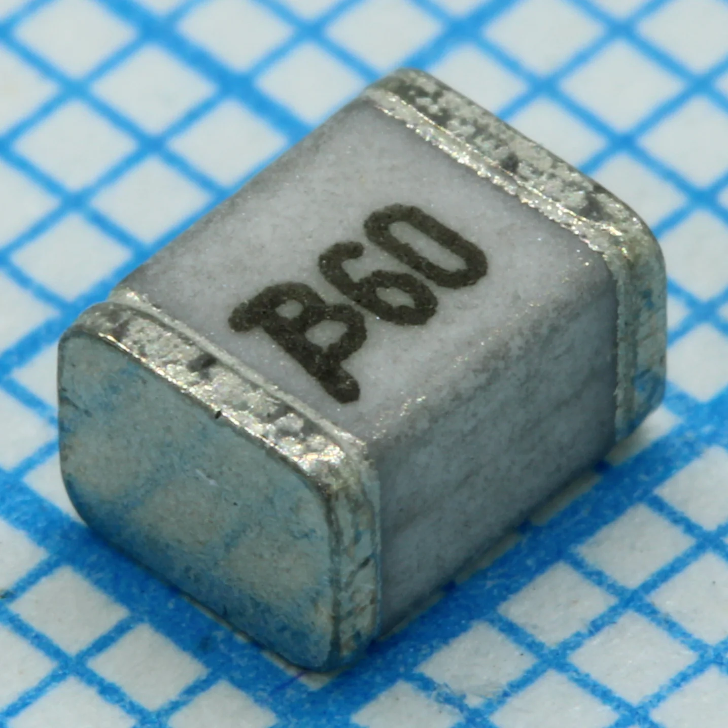 2051-60-SM-RPLF - Разрядник газонаполненный трубчатый 600В постоянного тока 2кА постоянного тока 2А переменного тока 1.5пФ для поверхностного монтажа