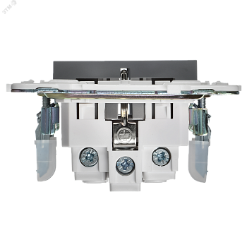 SKANDY Розетка с заземлением с защитными шторками 16А SK-R04Gr серый IEK SK-R14-16-K03