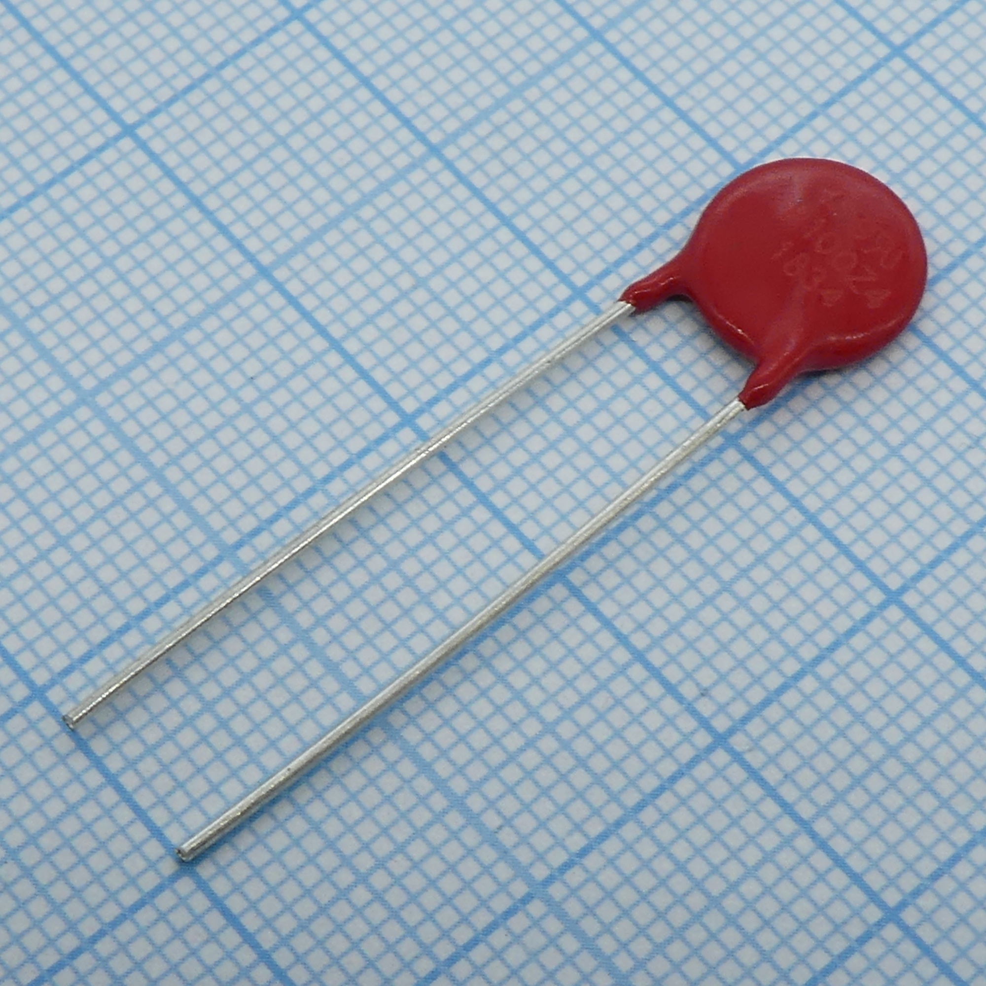 V100ZA4P - Варистор MOV 60VAC/81VDC 2500A 110V Thru-Hole Radial