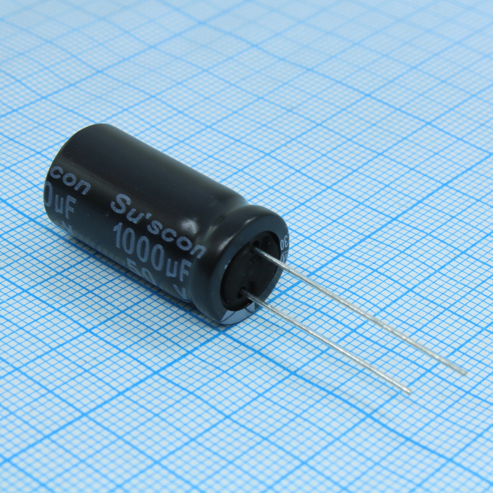 SK050M102I25TKKKS00R - Конденсатор алюминиевый электролитический радиальный 1000мкФ 50В ±20% 13*25 P:5мм 1089мА 2000ч 105C