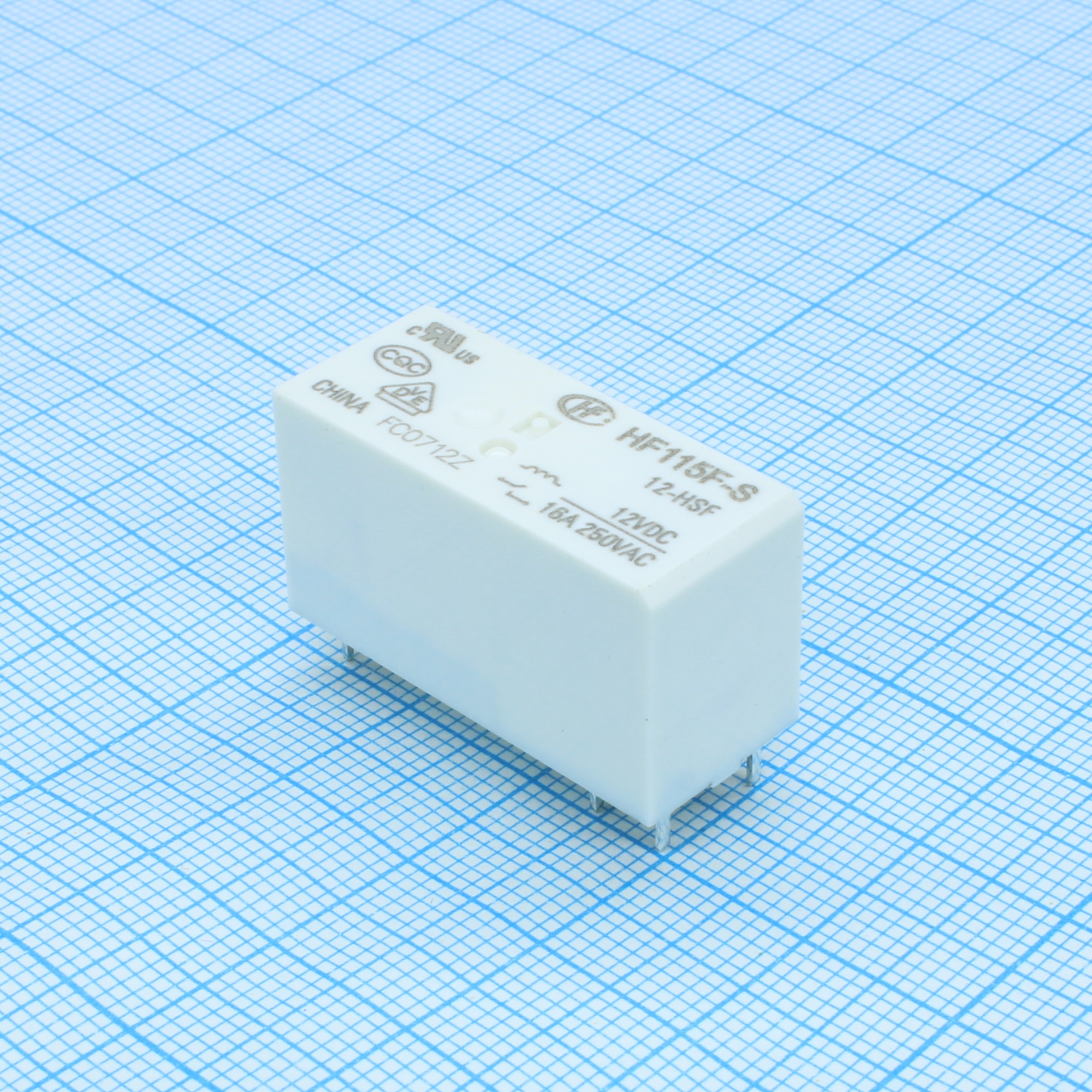 HF115F-S/12-HSF - Реле силовое, 16А один контакт на замыкание катушка 12В монтаж в отверстие