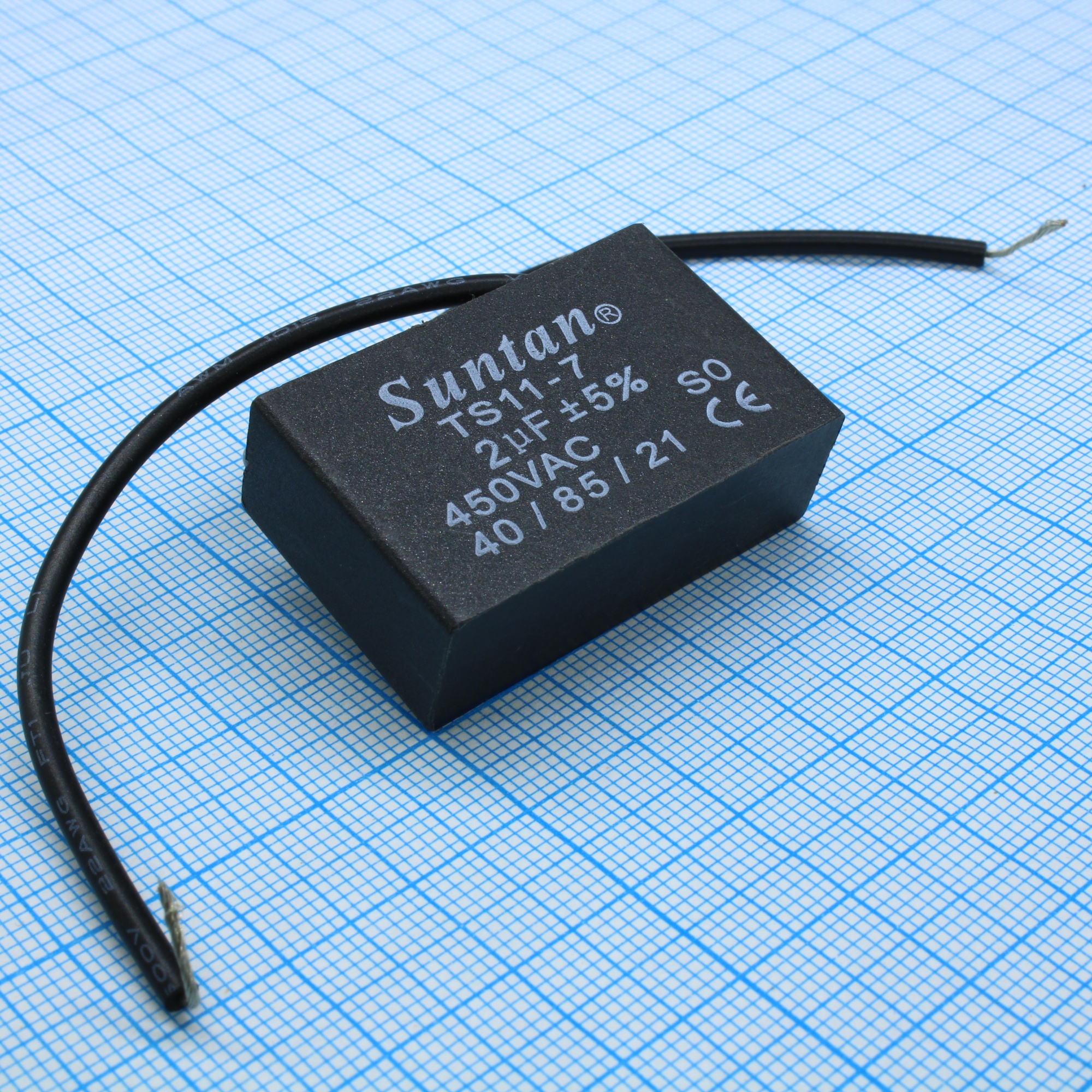 TS1107Q0205JSB000R - Конленсатор пленочный 2мкФ 450В переменного тока полипропиленовый ±5% (37 X 17 X 28мм) пластиковый корпус в форме коробки 85°C