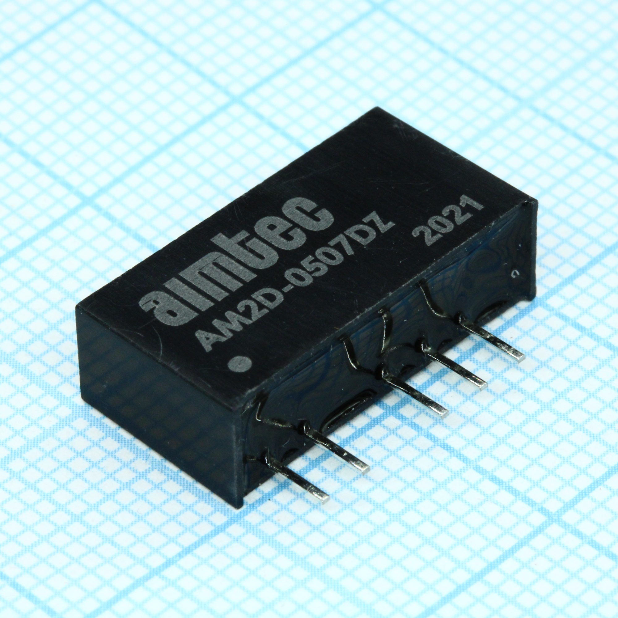 AM2D-0507DZ - DC/DC, 2Вт, вход 4.5…5.5В, выход ±7.2В/±0.139А, изоляция 1000В DC, КПД 72%, максимальная емкостная нагрузка не более ±220мкФ, SIP7, 19.5x6x10мм, -40…85°C, пластик