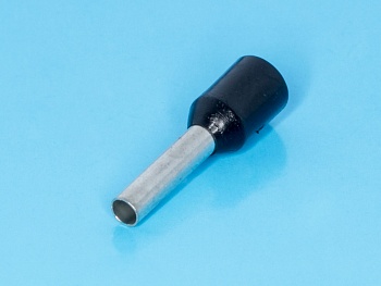 TIC-1.5-8 - Наконечник 8мм для обжима многожильного кабеля  1,5мм, изолировнный, кратно 100шт.