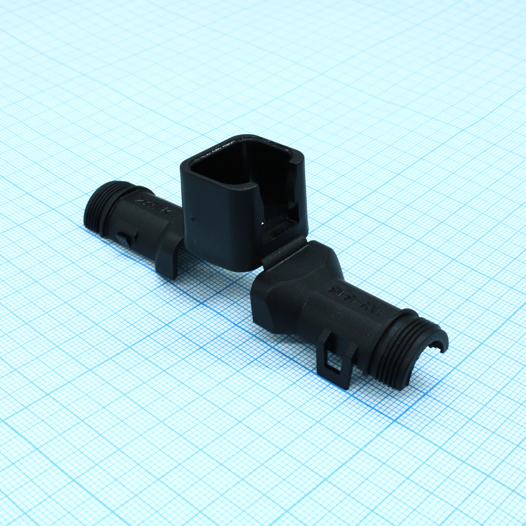 1011-263-0405 - Корпус автомобильного разъема (кожух), полиамид 6/6 коробка