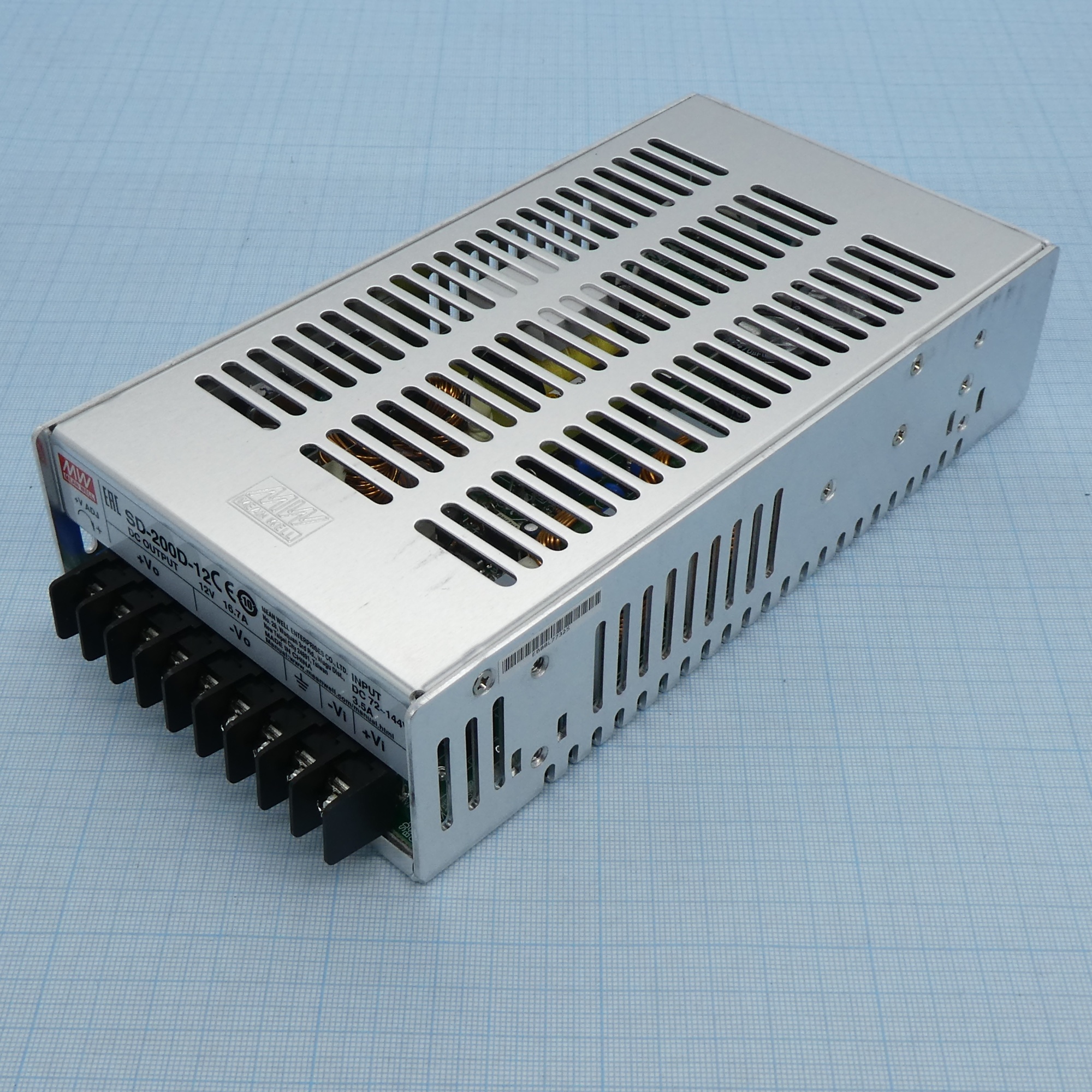 SD-200D-12 - DC-DC, 200.4Вт, Uвх=72 - 144В, Uвых=12В/16.7А
