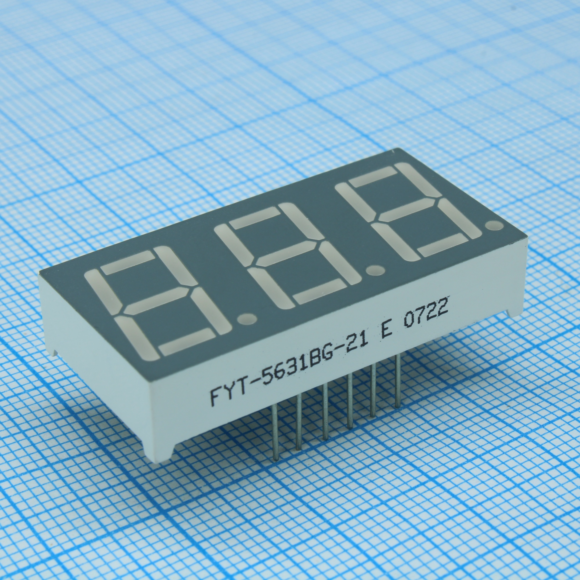 FYT-5631BG-21 - 3-х разрядный индикатор 14,2мм/зеленый/570нм/18-18мКд/ОА