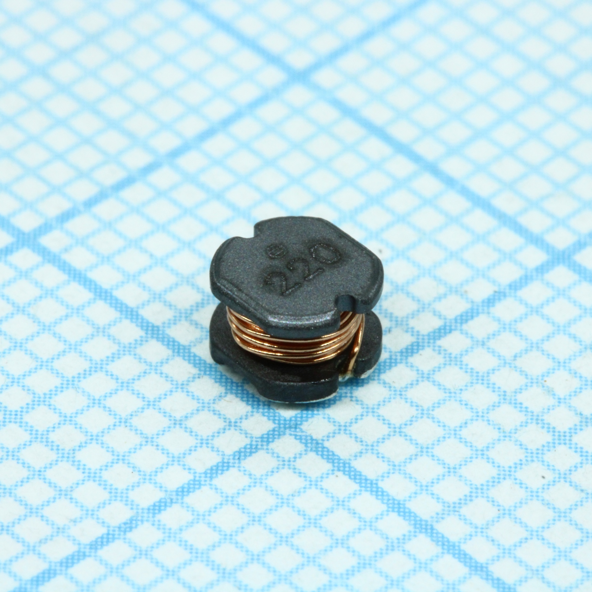 SDR0403-220ML - ЧИП-индуктивность силовая проволочная 22мкГн ±20% 1кГц 25Q-Фактор феррит 0.76A 0.38Ом лента на катушке