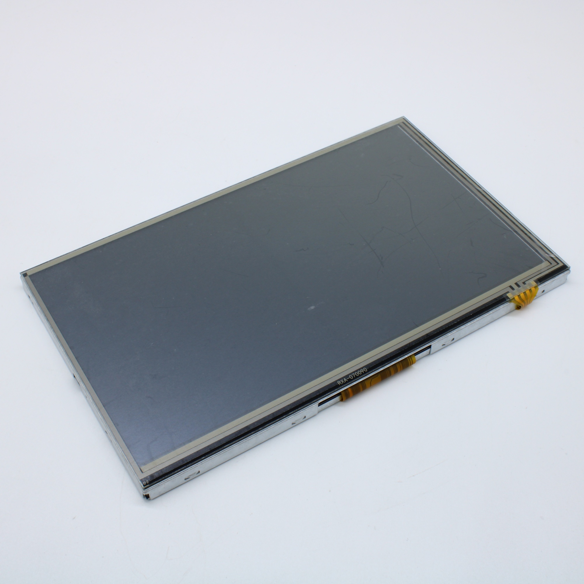 ZW-T070BAHA-09P - TFT 7.0"+RTP, Разрешение: 1024x600, Тип: IPS, Яркость: 400 кд/м2, Контроллер: HX8282+HX8696, 40 пин., Интерфейс: 8BIT LVDS, Размер модуля, мм: 164.80*99.80*7.15, Рабочая температура, С: -20~+70