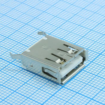 DS1095-10-WNB0 - Розетка на плату прямая, тип A (белая)