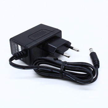 SGA12E05-P1J - Адаптер настенный, AC-DC,  12Вт, вход 90...264B AC 47...63 Гц, выход 5B/2.4A, изоляция 3000В AC, 62.2x27.4x39.5мм, -20...+60°С, выходной разъем длина 11 мм, диаметр 2.1x5.5 мм