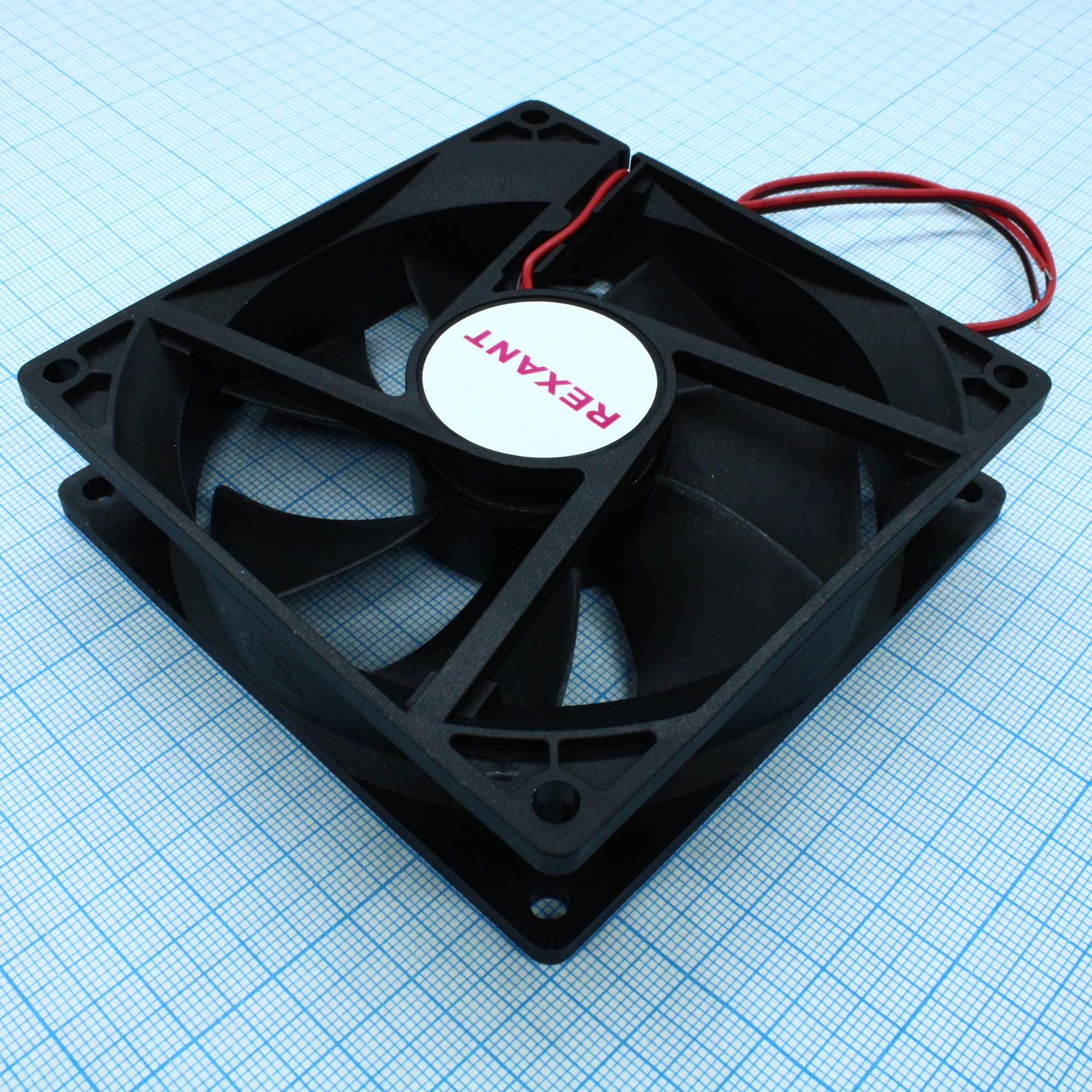 RX 9225MS 24VDC - Вентилятор 24В 92х92х25 S 2500 об/мин., 61.2м3/час, 30дБ, подшипник скольжения, тип вывода - провод