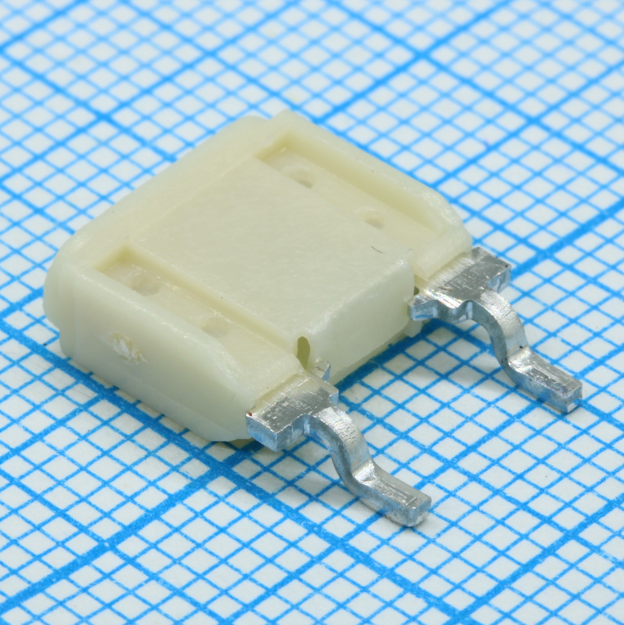 0446002.ZRP - Предохранитель быстродействующий 2.5A 350В SMD 10.92х8.76х3.81мм пластиковый лента на катушке