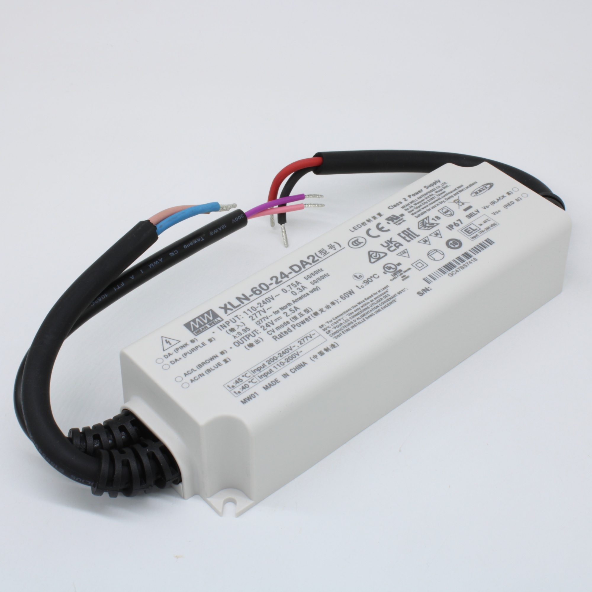 XLN-60-24-DA2 - AC-DC LED-драйвер, CV, 60Вт, вход 100…305В AC, 47…63Гц, выход 24В/2.5А, изоляция 3750В AC, DALI-2, IP67, 141.5х49х32мм, -25…+90°С